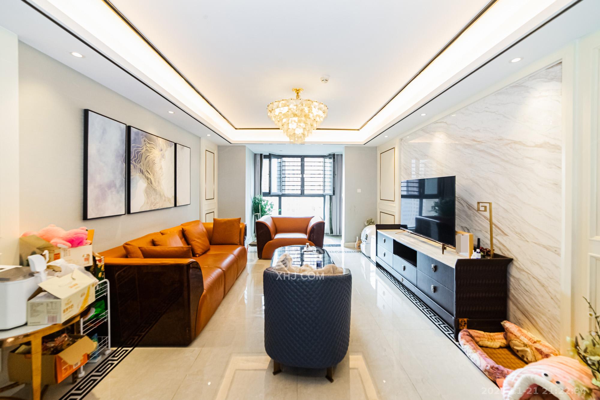 北辰三角洲E4区  4室2厅2卫    188.0万