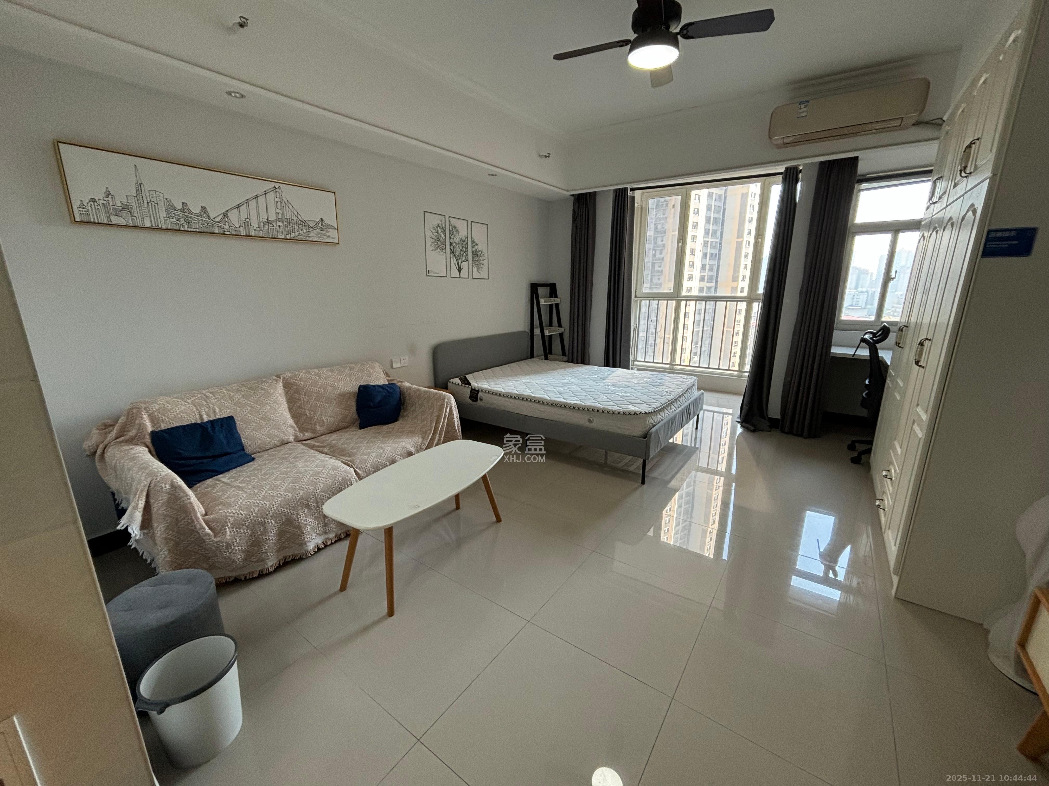 北辰三角洲E4区 1室1厅1卫 2000.0元/月 北辰三角洲E4区 1室1厅1卫 2000.0元/月室内图