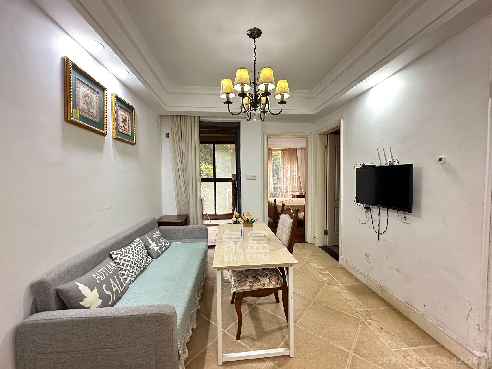 保利城（中航城国际社区、郡原美村）  1室1厅1卫    1300.0元/月