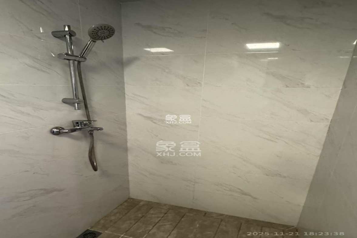 梅溪华府(新城金茂梦想华府) 1室0厅0卫 1800.0元/月 梅溪华府(新城金茂梦想华府) 1室0厅0卫 1800.0元/月室内图