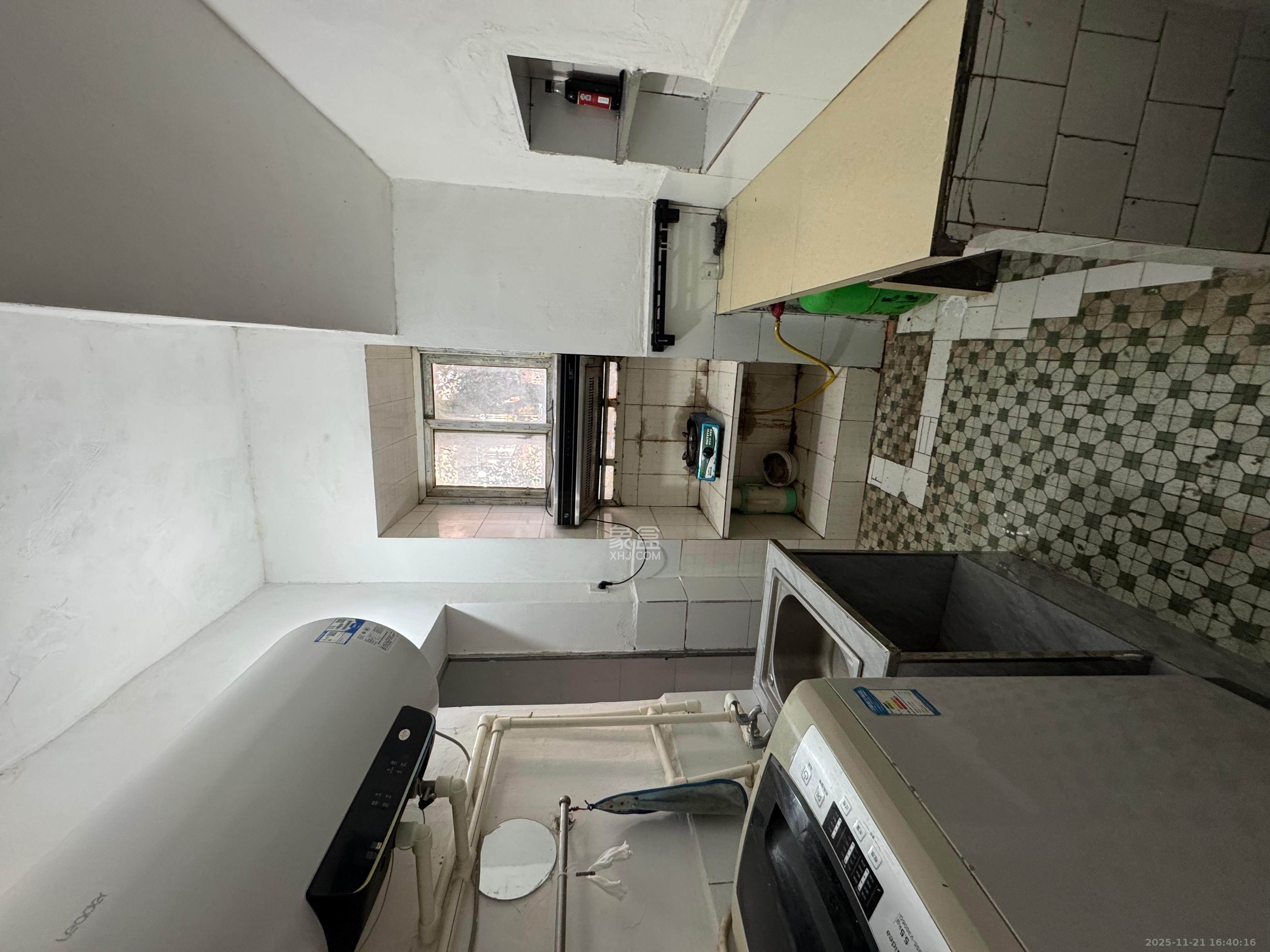 人民新村  1室1厅1卫    1300.0元/月室内图