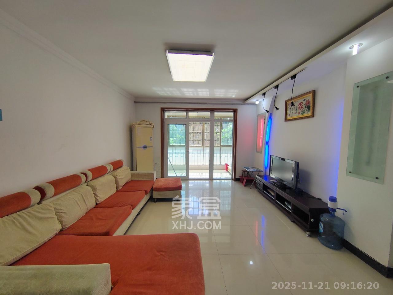 长房西郡 2室2厅1卫 1700.0元/月 长房西郡 2室2厅1卫 1700.0元/月室内图