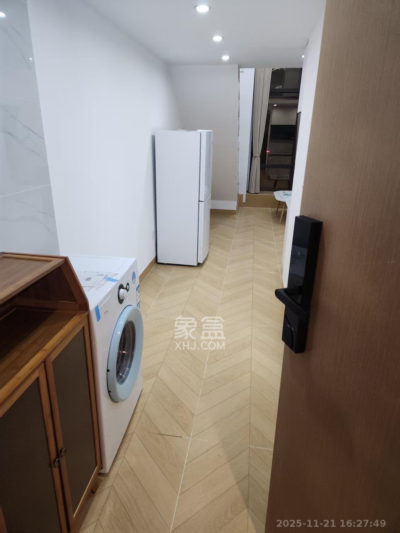 珠江花城好世界 1室1厅1卫 2000.0元/月 珠江花城好世界 1室1厅1卫 2000.0元/月室内图