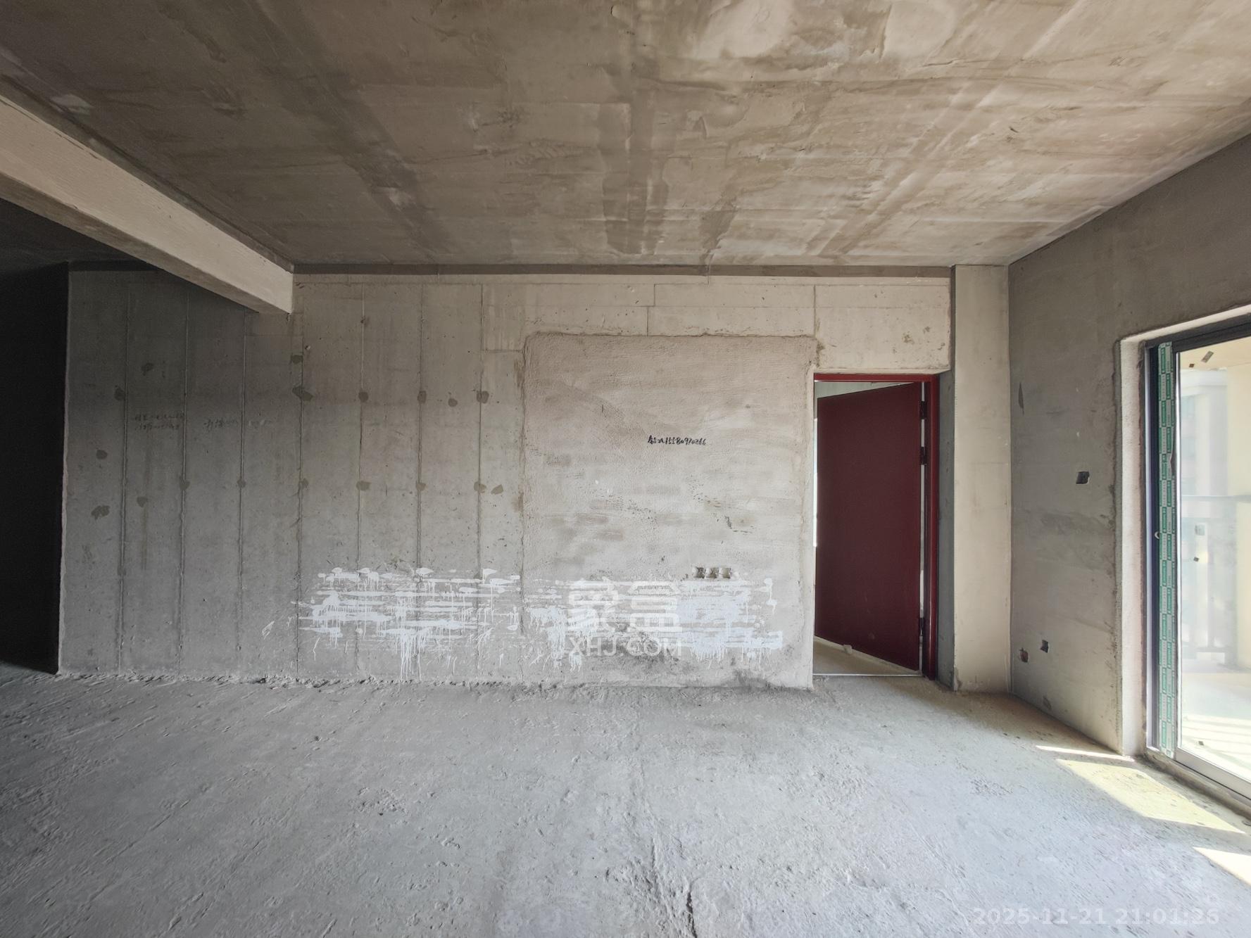 潇湘名城(新里程潇湘名城) 3室2厅1卫 88.0万 潇湘名城(新里程潇湘名城) 3室2厅1卫 88.0万客厅