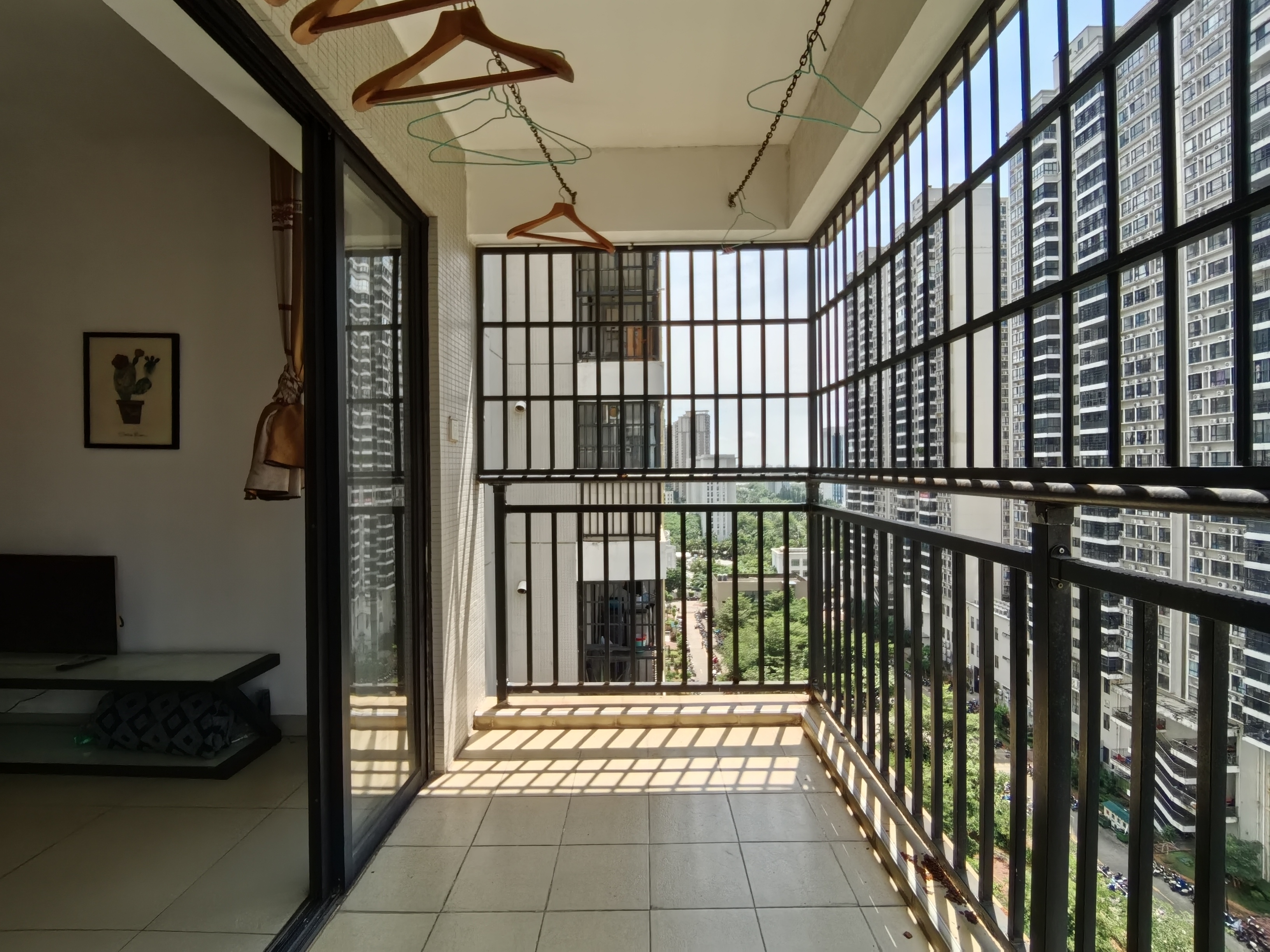 盛贤景都  3室1厅2卫    2500.0元/月室内图