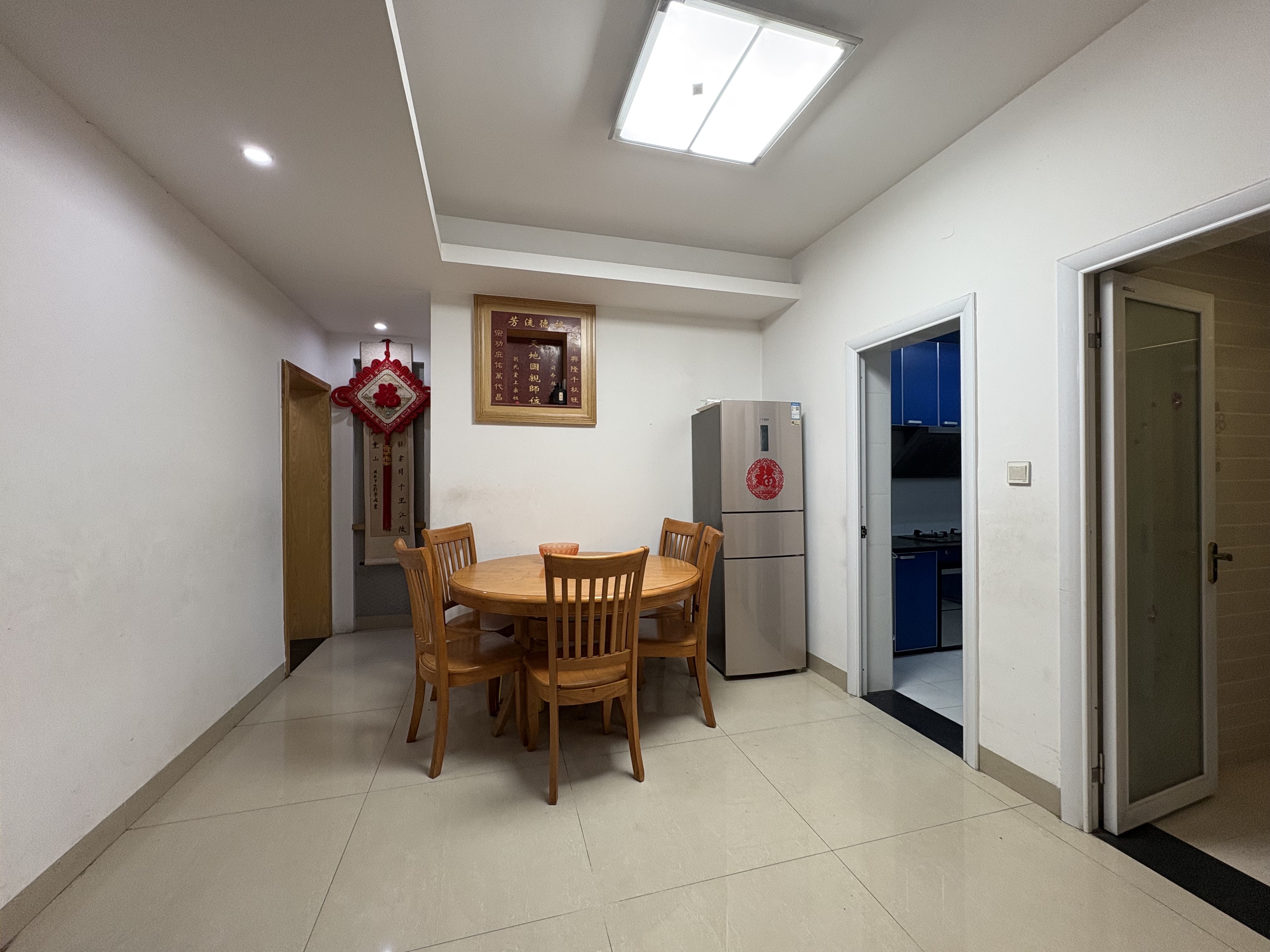 姑苏名园 4室2厅1卫 63.8万 姑苏名园 4室2厅1卫 63.8万客厅