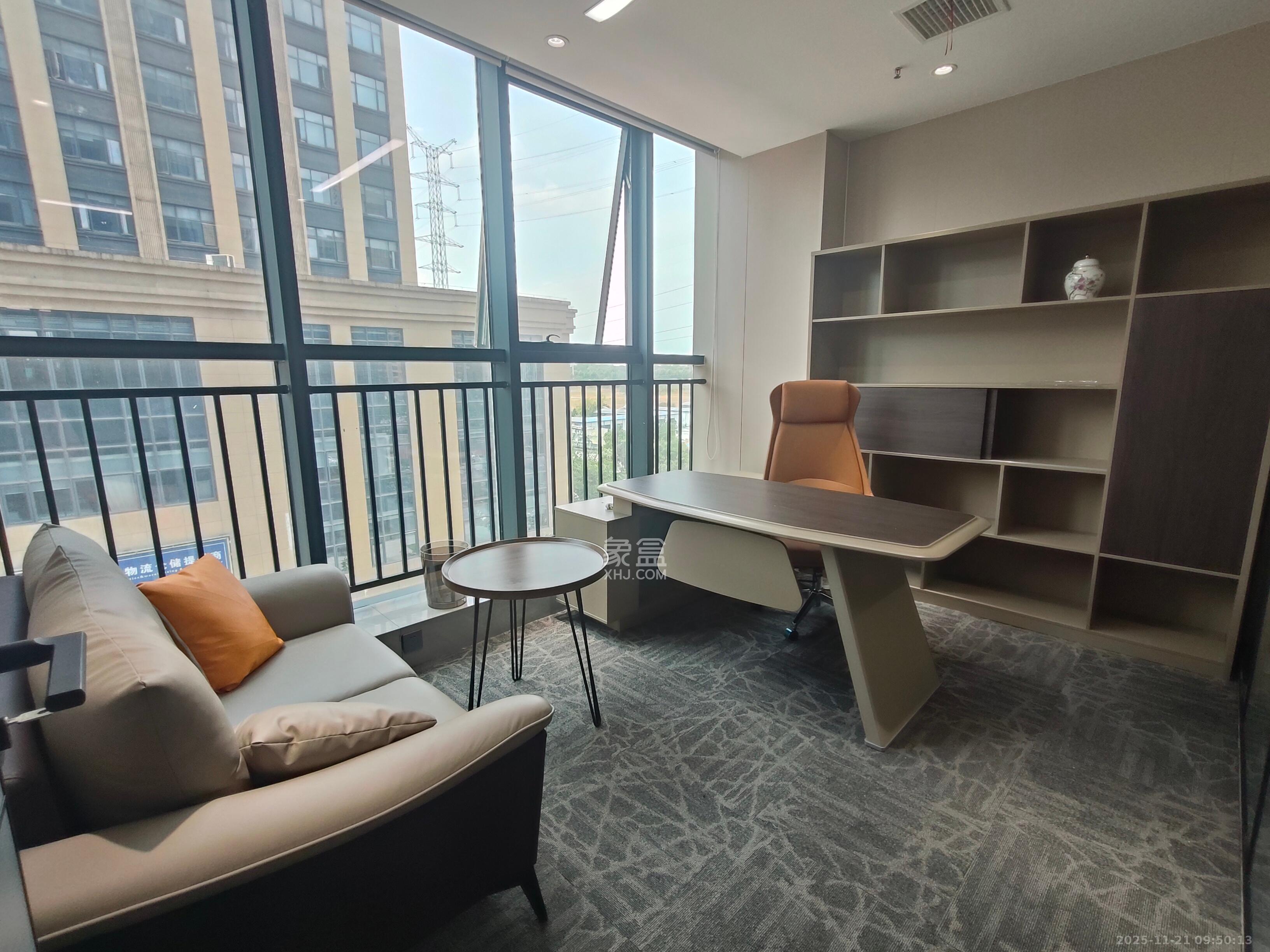 铭诚绿谷智慧产业园   54.6㎡      3500.0元/月室内图