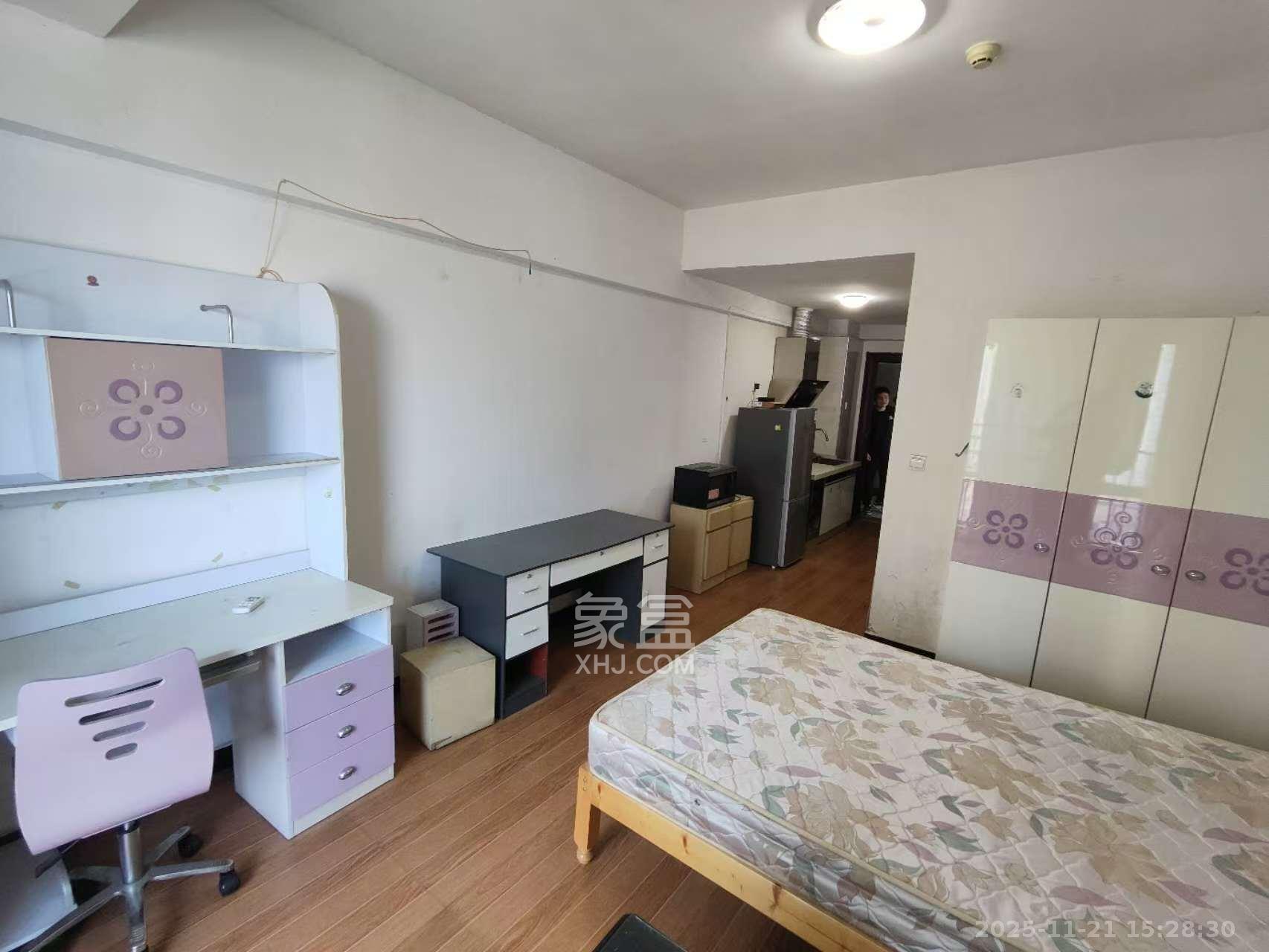 名富公寓  1室1厅1卫    1300.0元/月