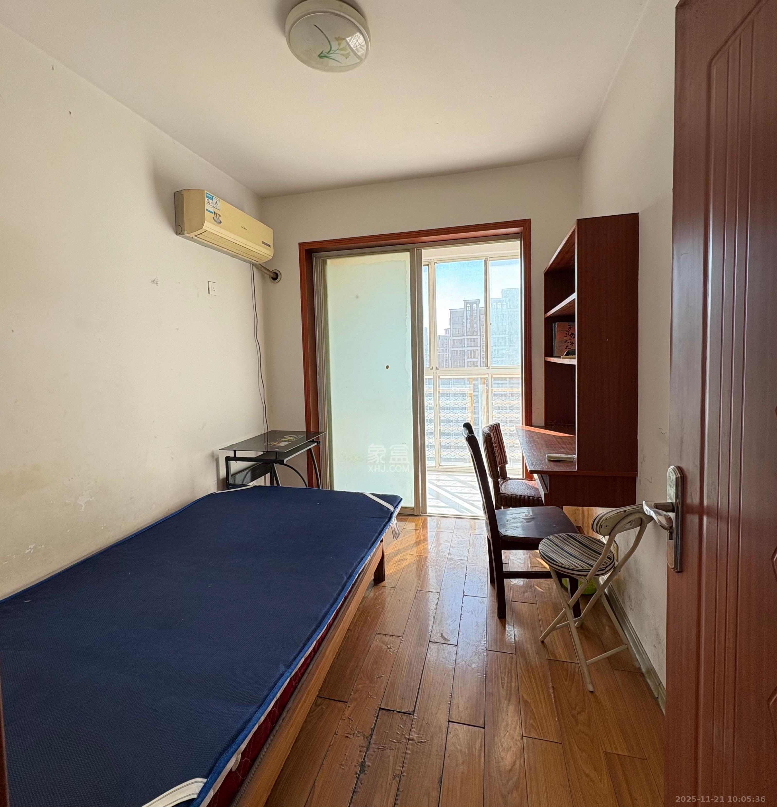 圣力华苑  1室2厅2卫    1650.0元/月室内图