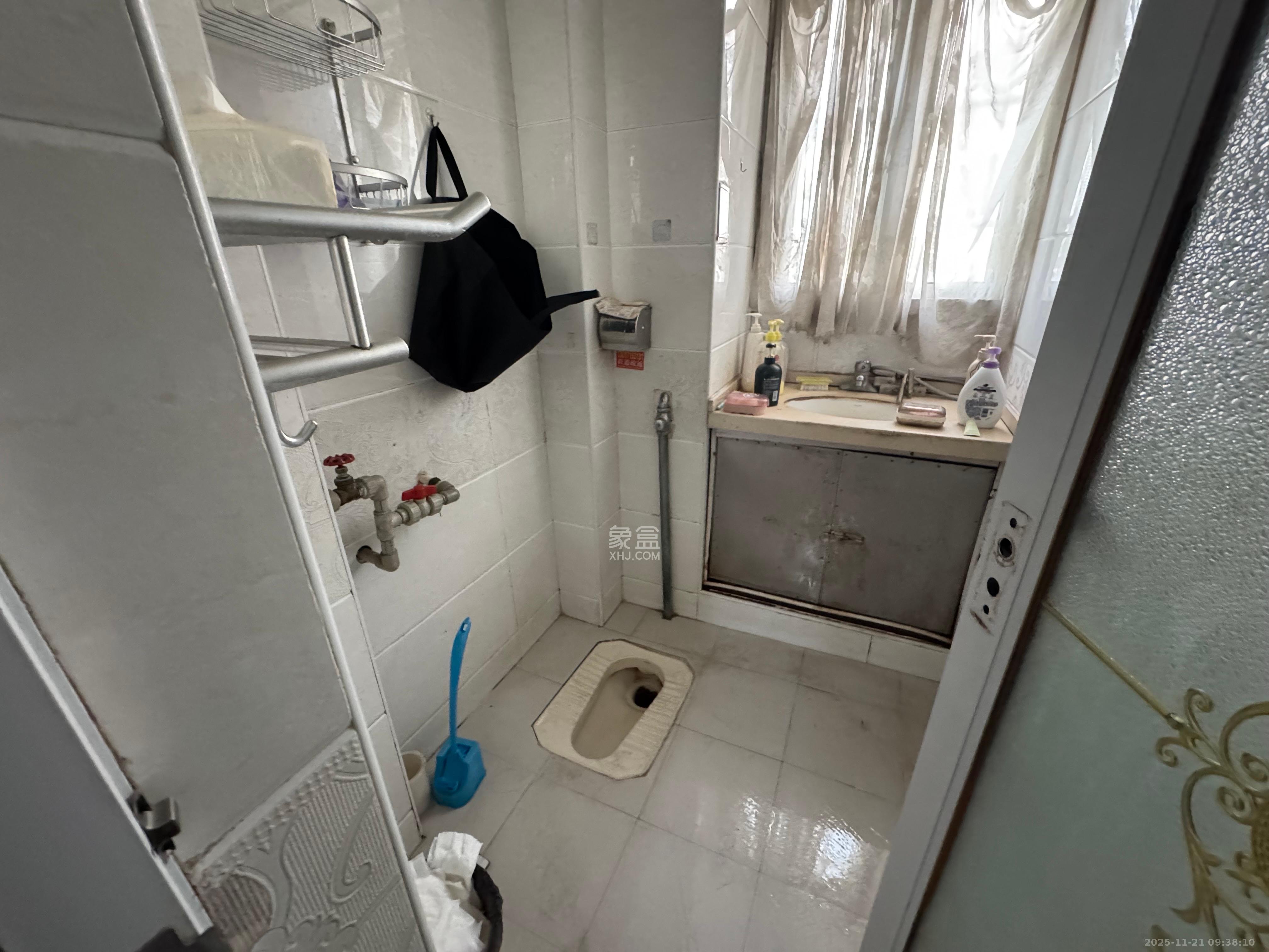 天心物业  1室1厅1卫    650.0元/月室内图