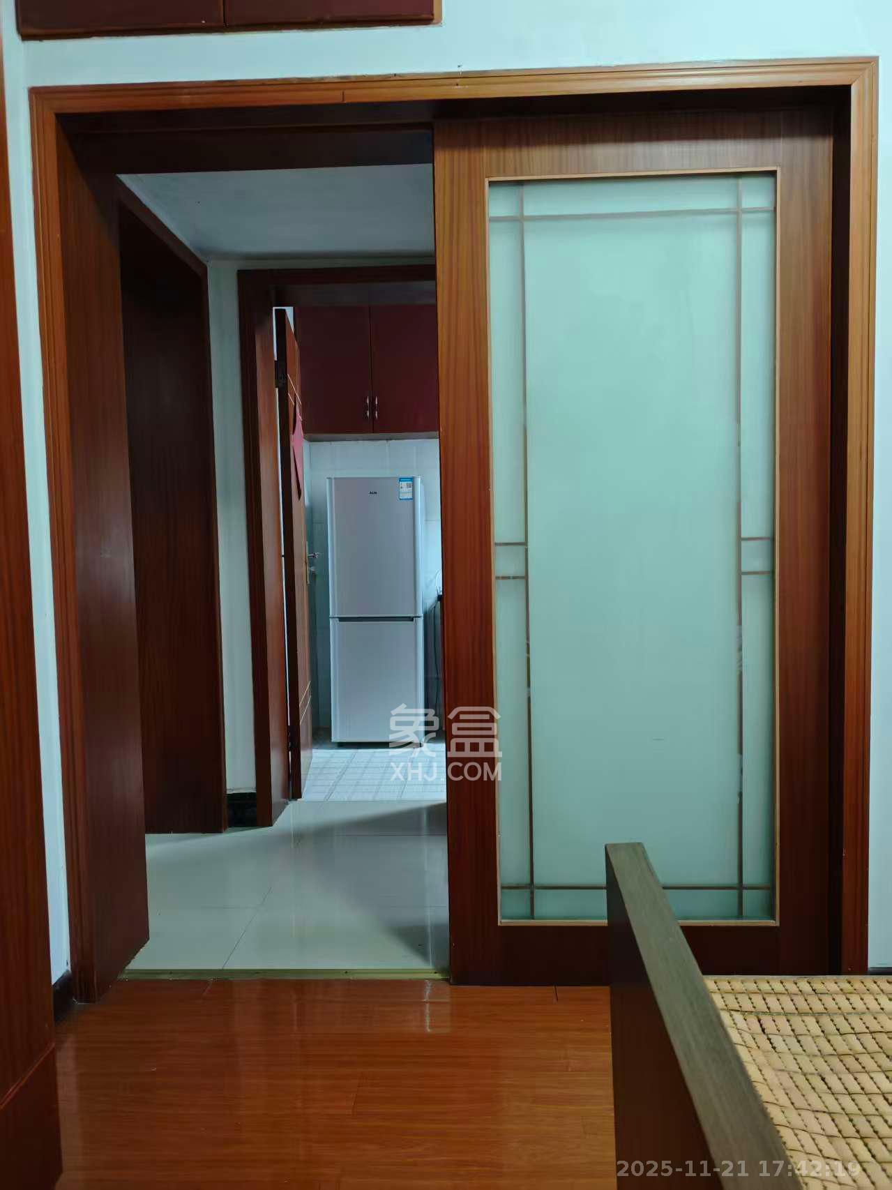 长沙花纸印刷厂宿舍 3室1厅0卫 1800.0元/月 长沙花纸印刷厂宿舍 3室1厅0卫 1800.0元/月室内图