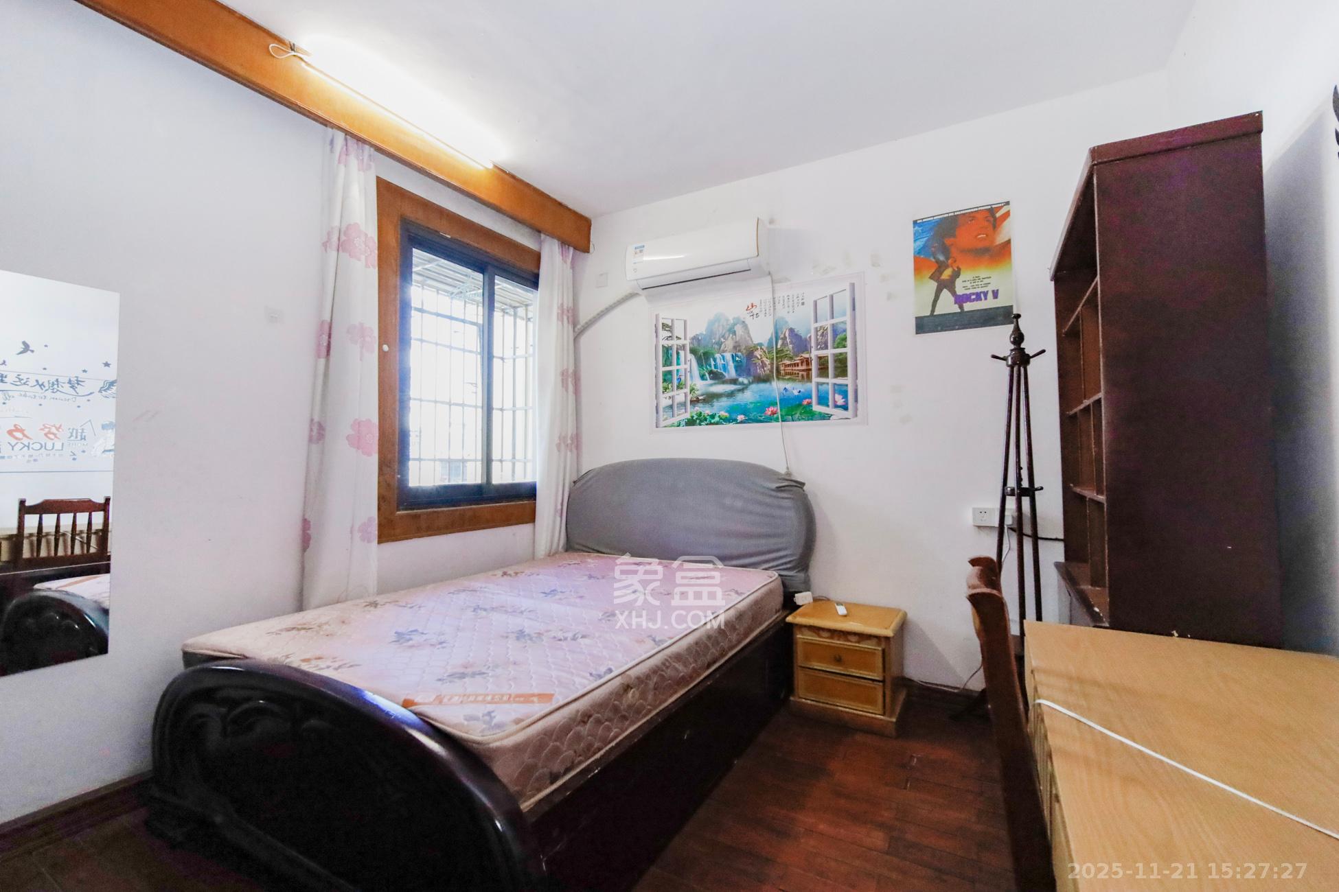 路桥宿舍  3室2厅1卫    48.0万卧室