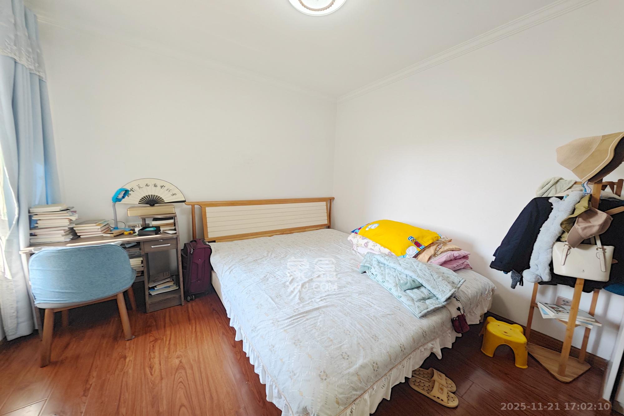 建发中央悦府  3室2厅1卫    115.0万卧室