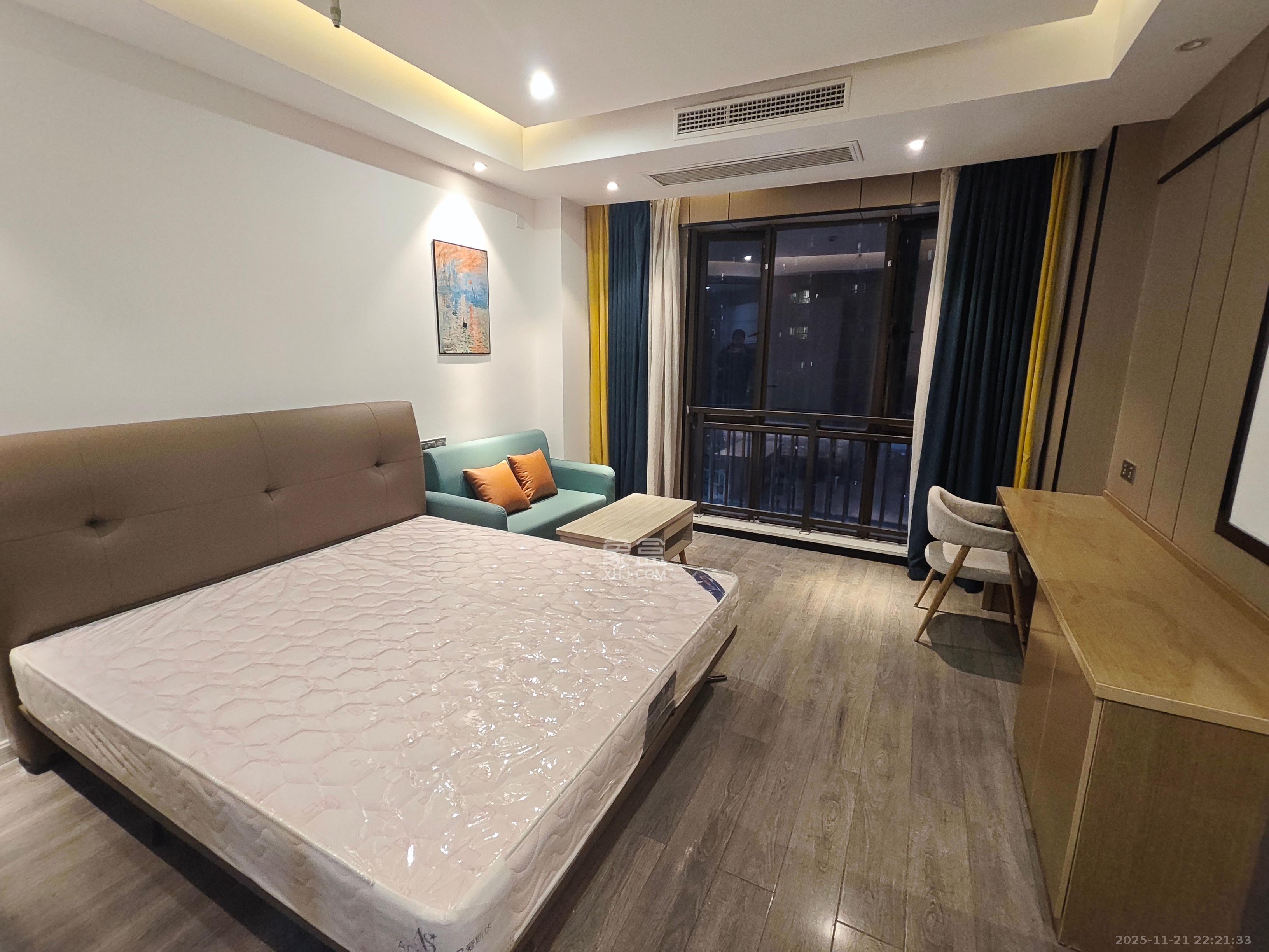 梅溪鑫苑名家  1室0厅0卫    1250.0元/月