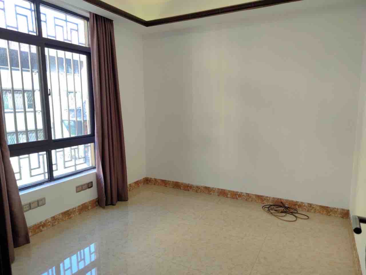 泉水山庄(别墅公寓区) 10室3厅7卫 30000.0元/月 泉水山庄(别墅公寓区) 10室3厅7卫 30000.0元/月室内图