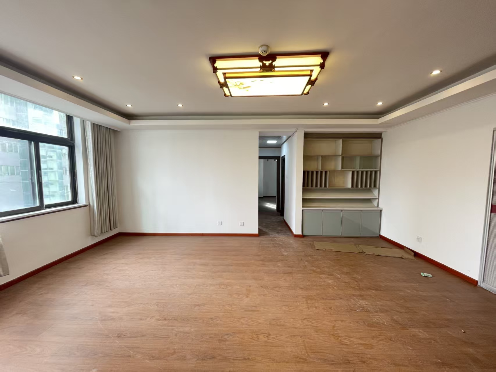 港澳申亚大厦   110.0㎡      2800.0元/月小区图