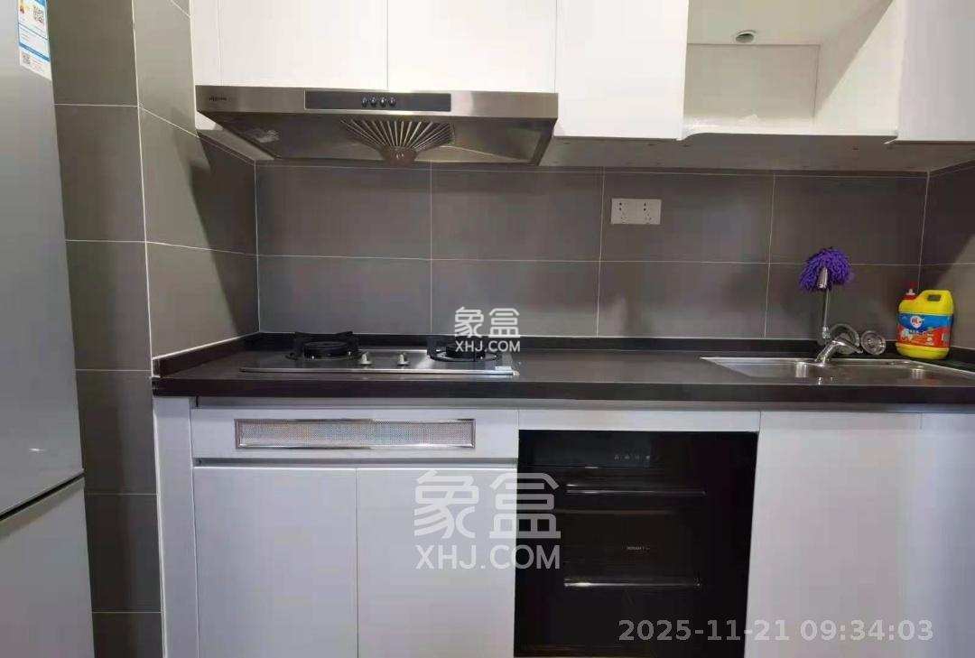 时代倾城二期 3室2厅2卫 2200.0元/月 时代倾城二期 3室2厅2卫 2200.0元/月室内图