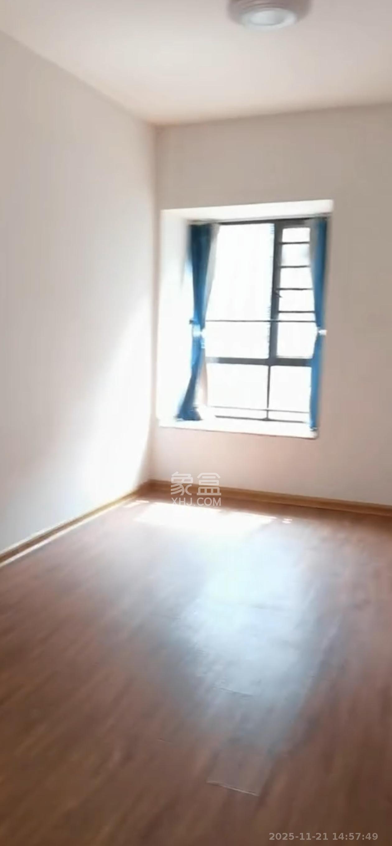 茂华国际湘  3室2厅2卫    2800.0元/月室内图