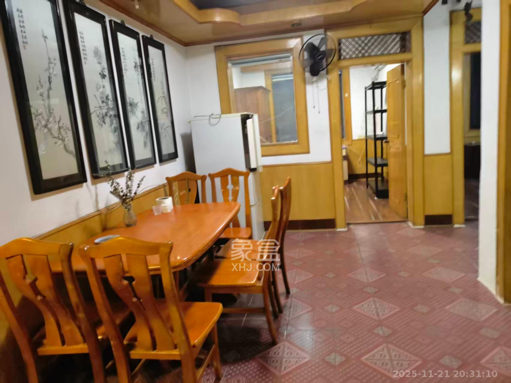 展览馆科协宿舍  3室1厅0卫    2600.0元/月室内图