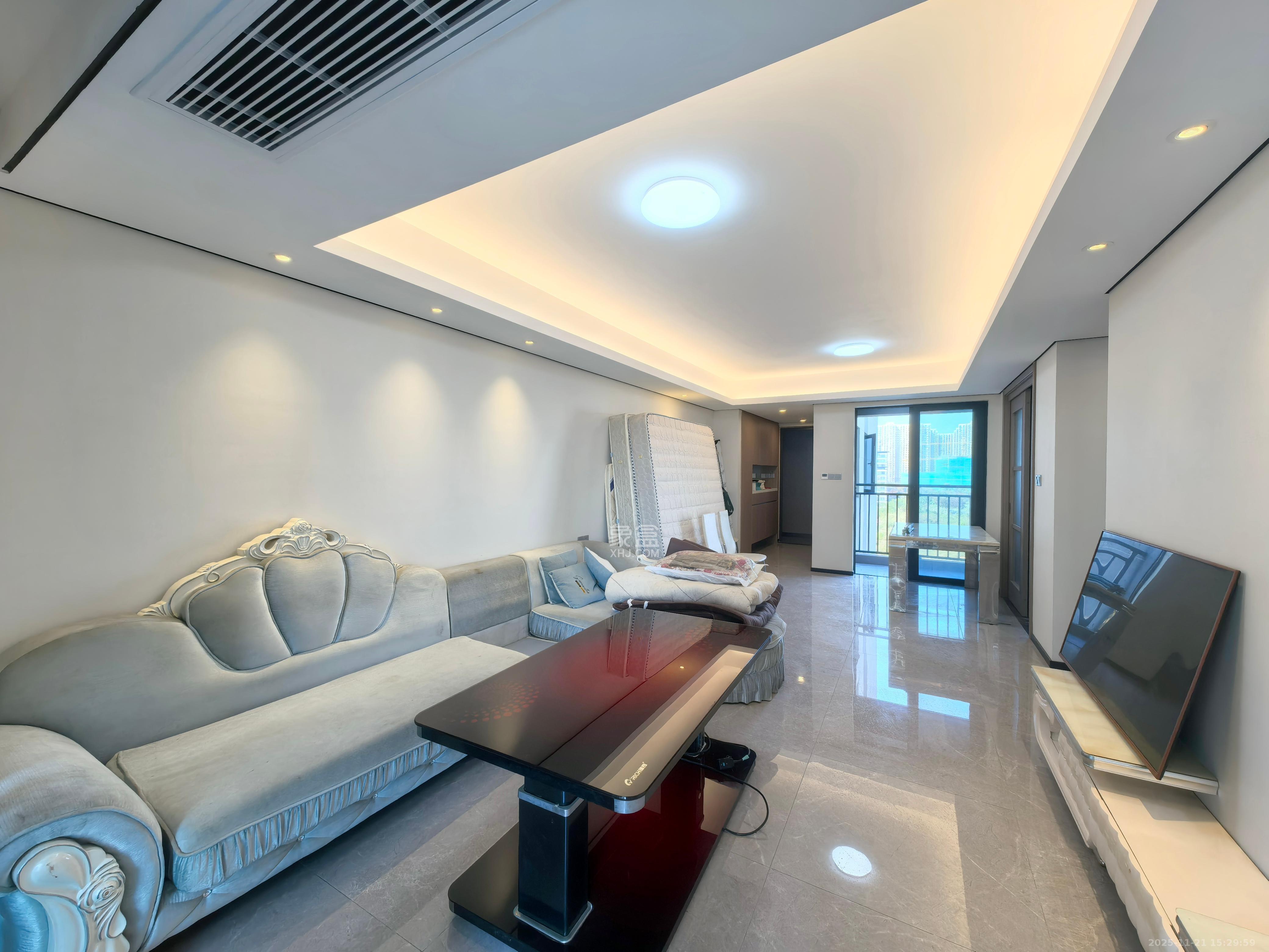 中海麓山境南区 4室2厅2卫 2800.0元/月 中海麓山境南区 4室2厅2卫 2800.0元/月室内图