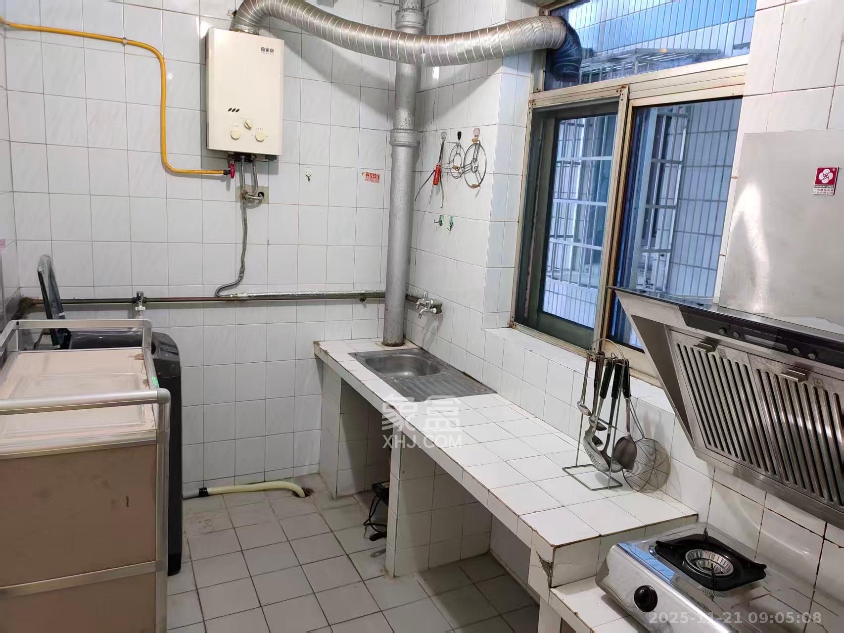 远东公寓  3室1厅1卫    2200.0元/月室内图