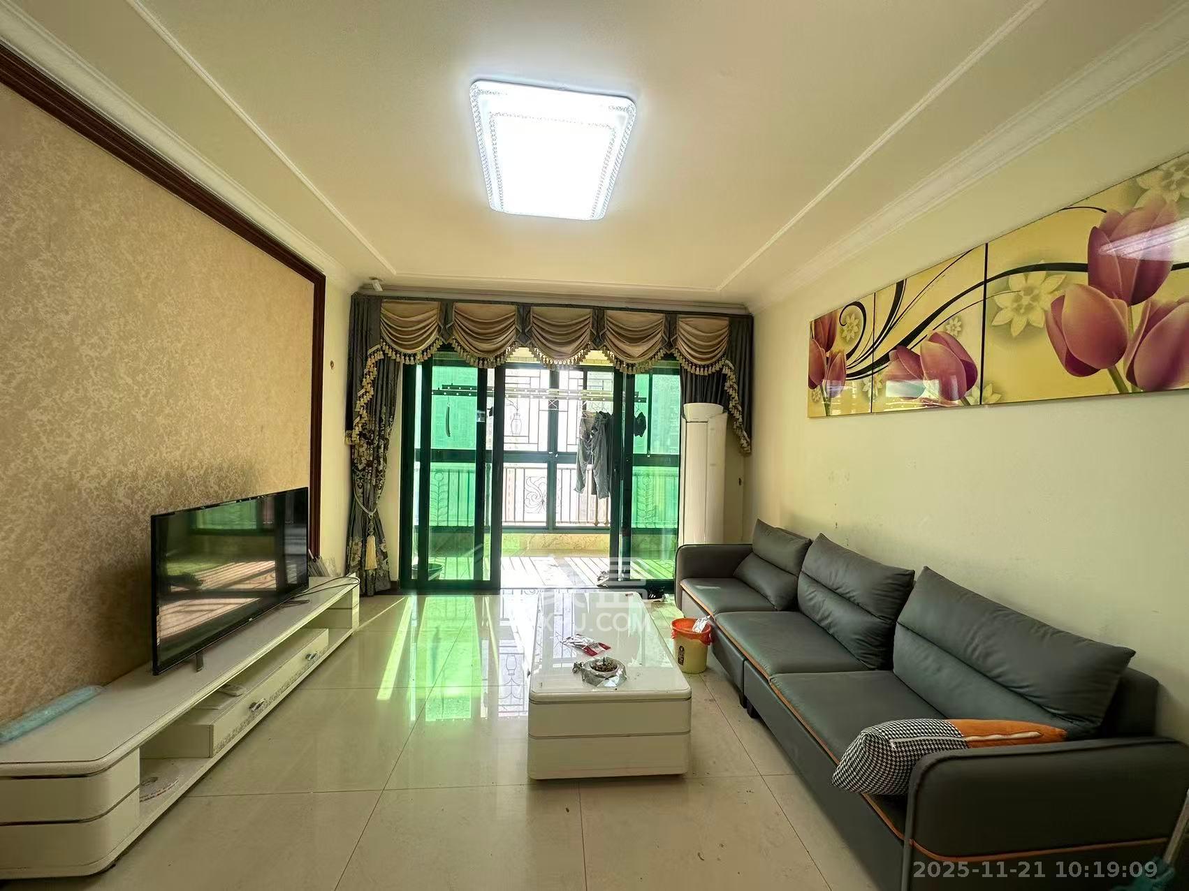 恒大御景湾 3室2厅2卫 3200.0元/月 恒大御景湾 3室2厅2卫 3200.0元/月室内图