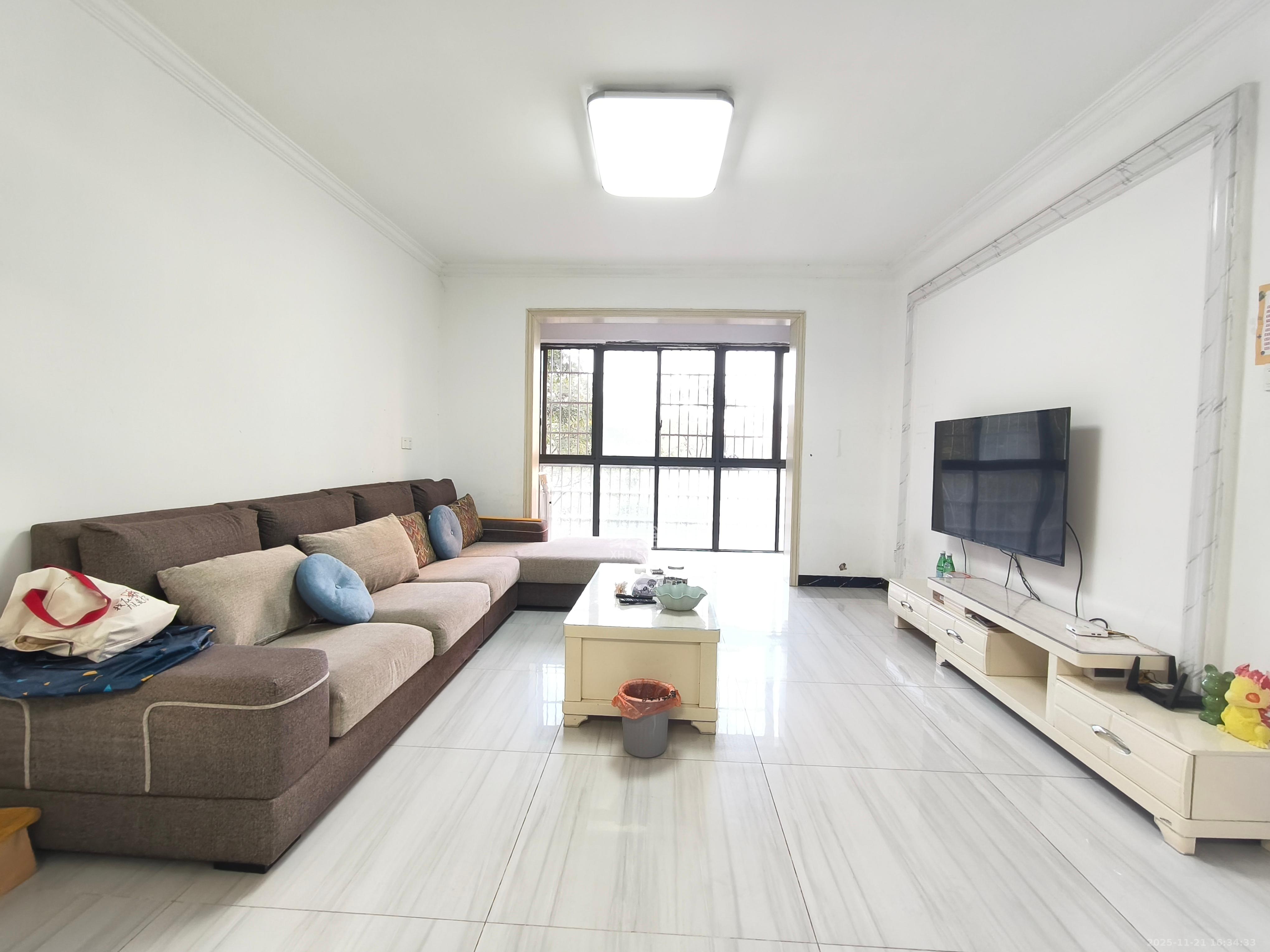 星城新宇瑞景苑（景塘苑）  1室2厅2卫    2000.0元/月