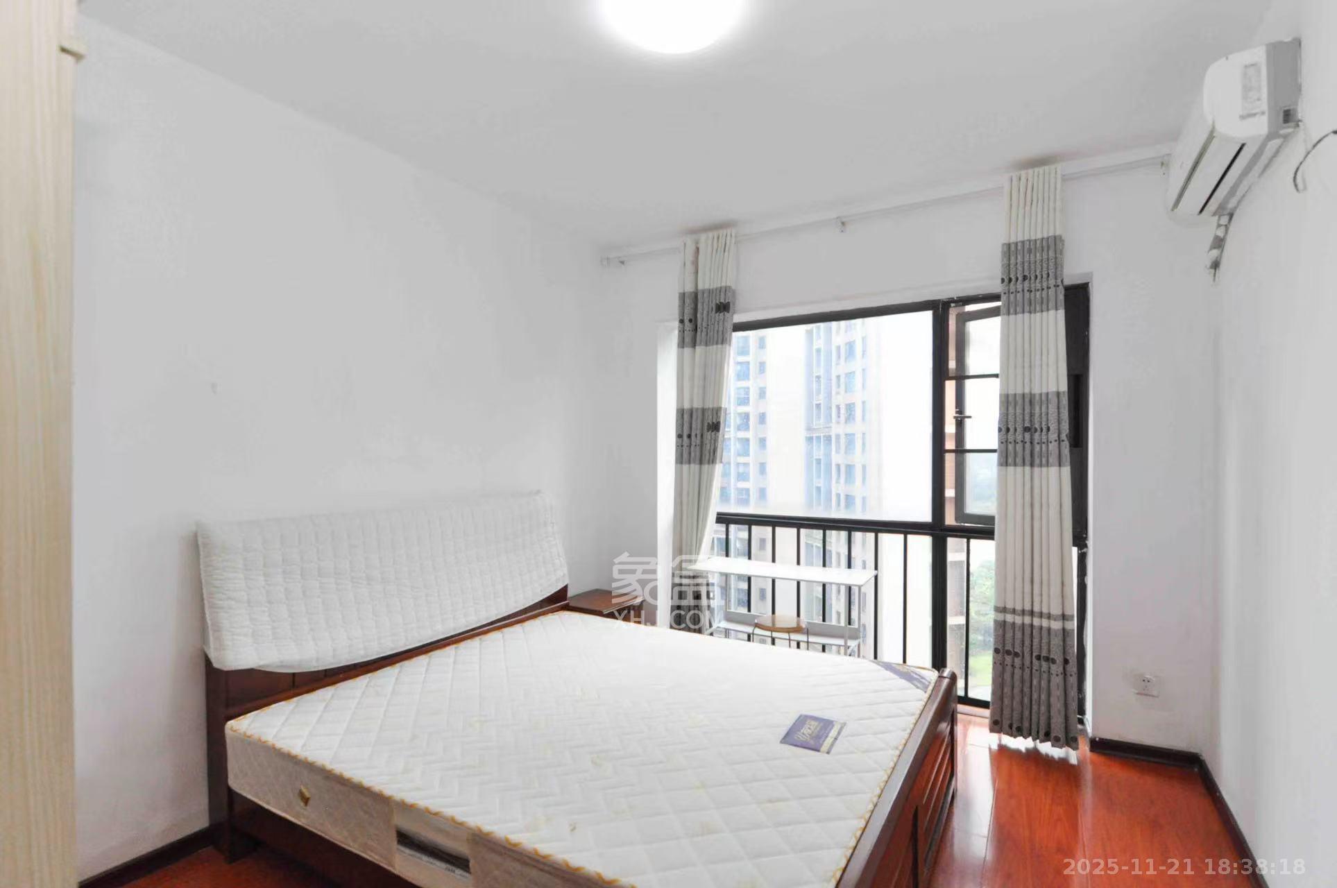 达美D6区  3室2厅2卫    2650.0元/月室内图