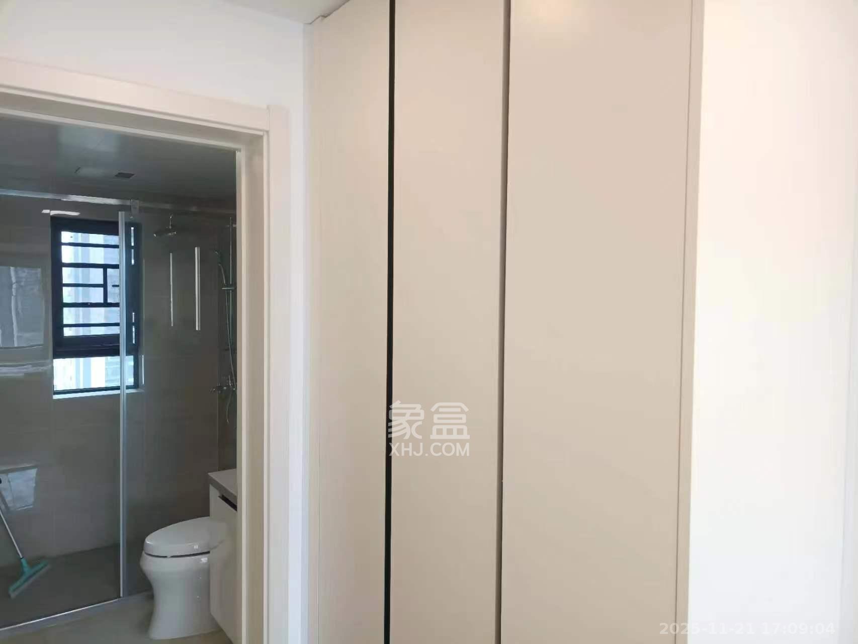 万科金色梦想A区  4室2厅2卫    4000.0元/月室内图