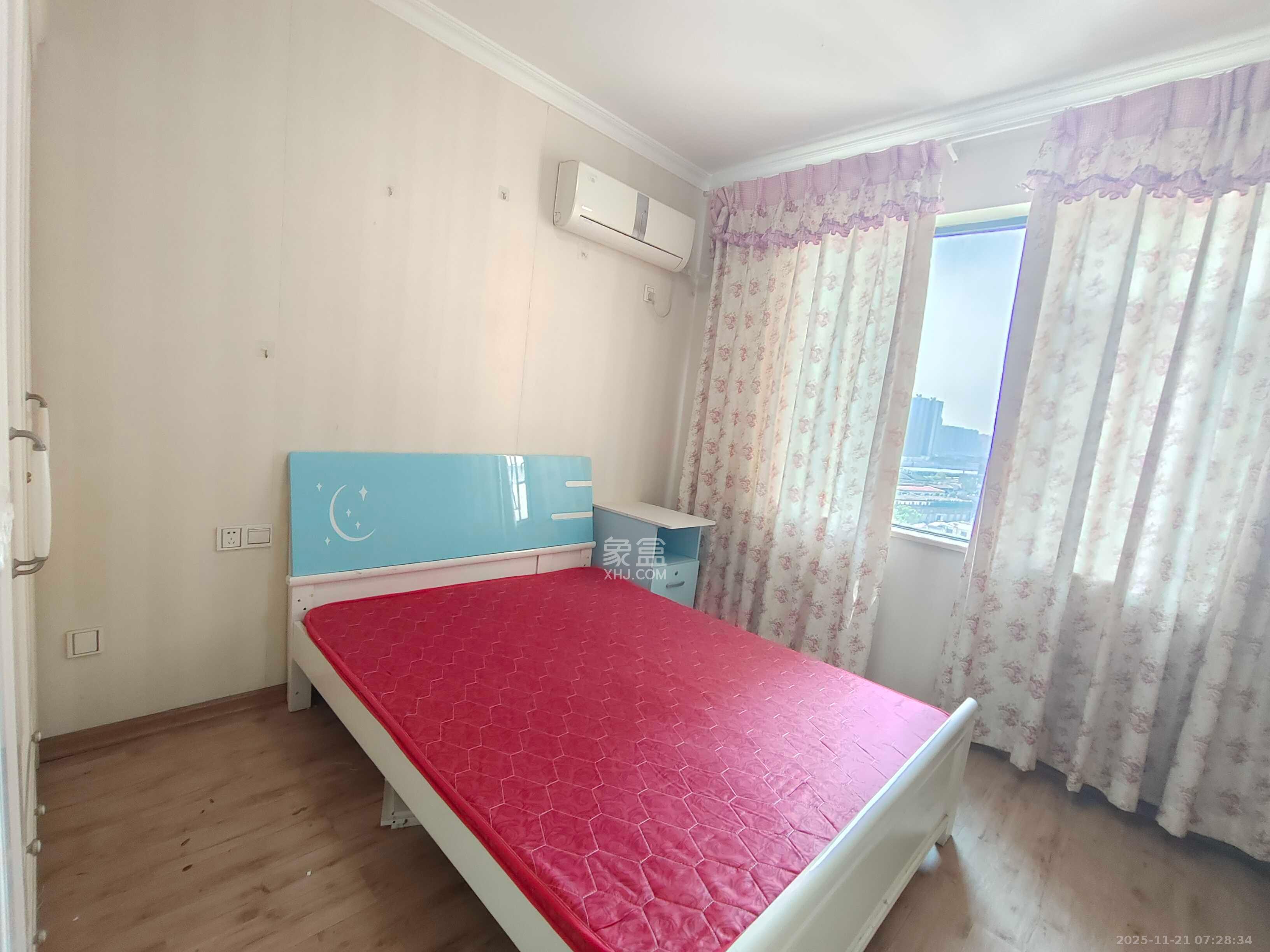 融圣国际 3室1厅2卫 3500.0元/月 融圣国际 3室1厅2卫 3500.0元/月室内图