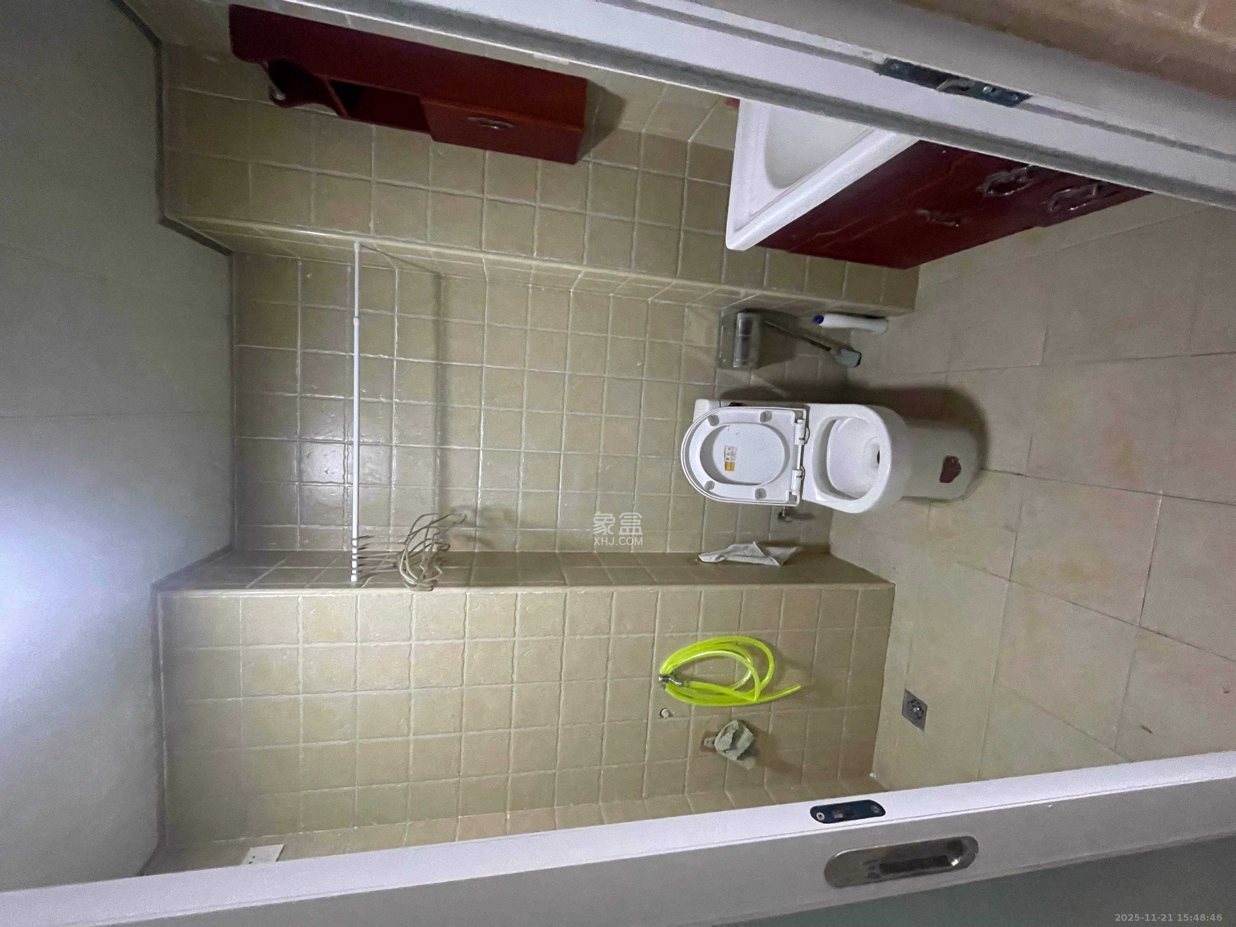 西子一间 1室1厅1卫 1500.0元/月 西子一间 1室1厅1卫 1500.0元/月室内图