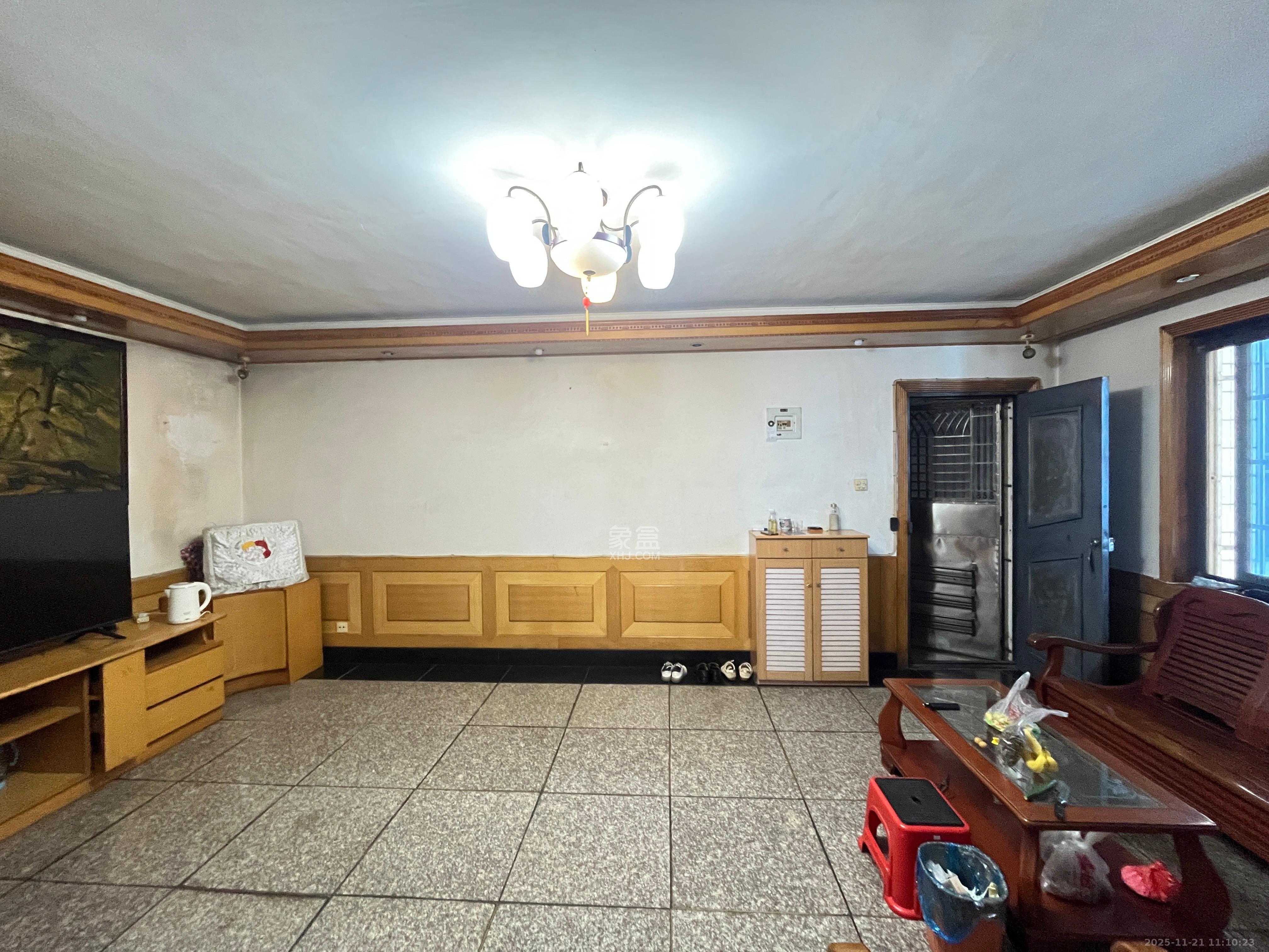 银园公寓(芙蓉区) 3室1厅1卫 2100.0元/月 银园公寓(芙蓉区) 3室1厅1卫 2100.0元/月室内图