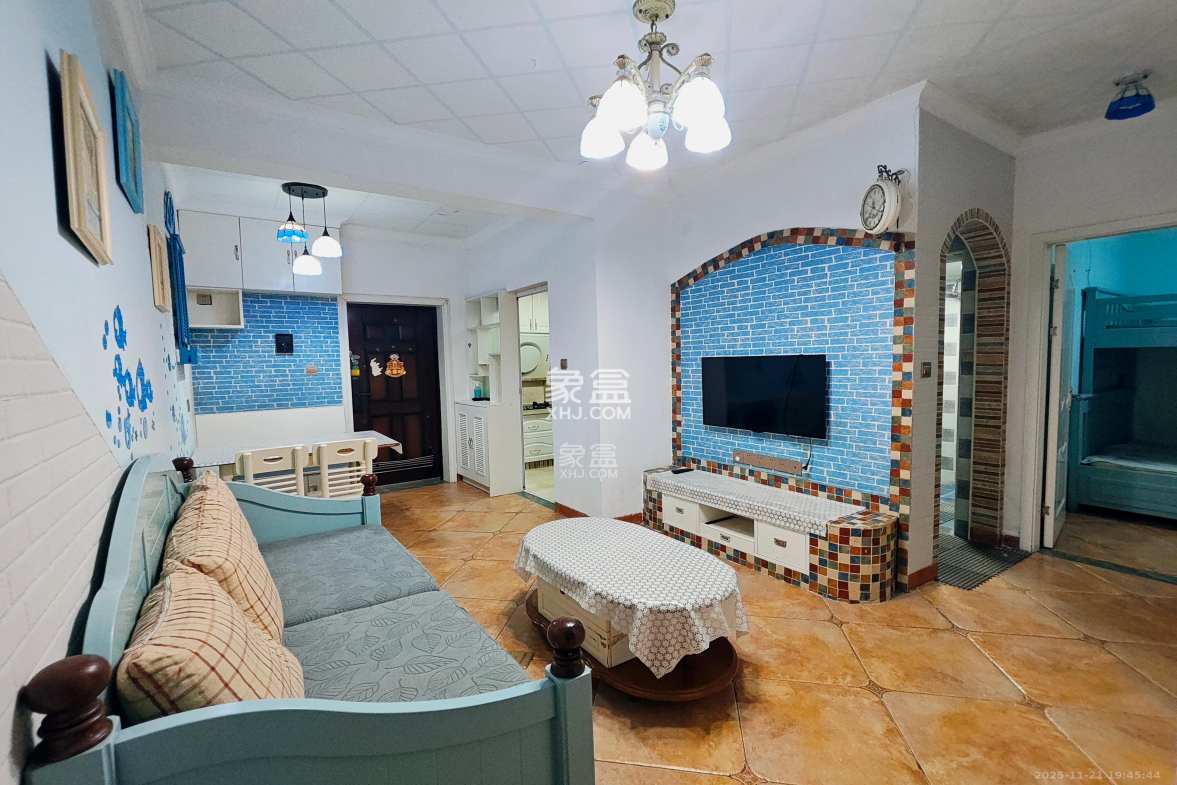 荣盛花语馨苑 2室2厅1卫 2200.0元/月 荣盛花语馨苑 2室2厅1卫 2200.0元/月室内图