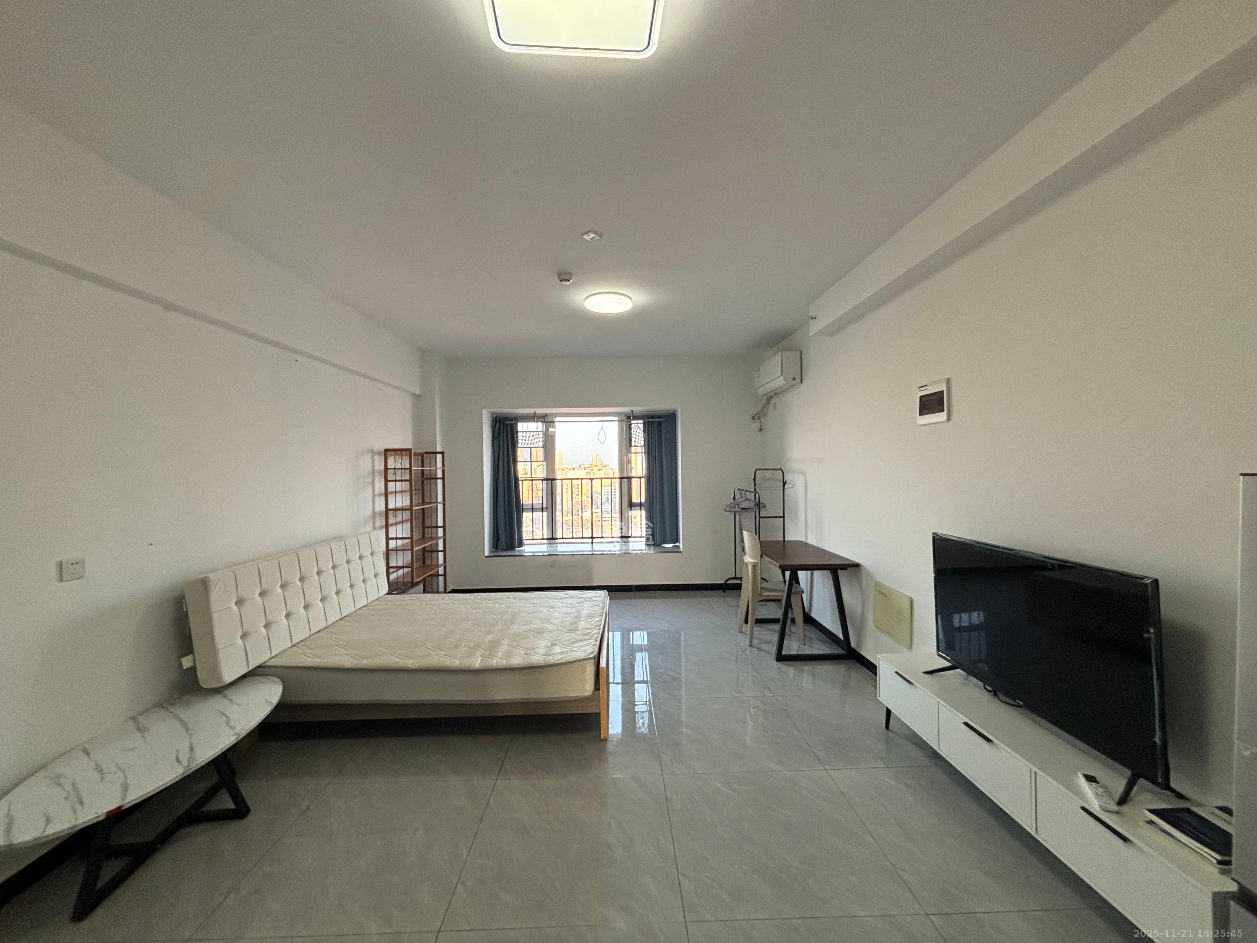 保利香槟国际 1室0厅0卫 1500.0元/月 保利香槟国际 1室0厅0卫 1500.0元/月室内图