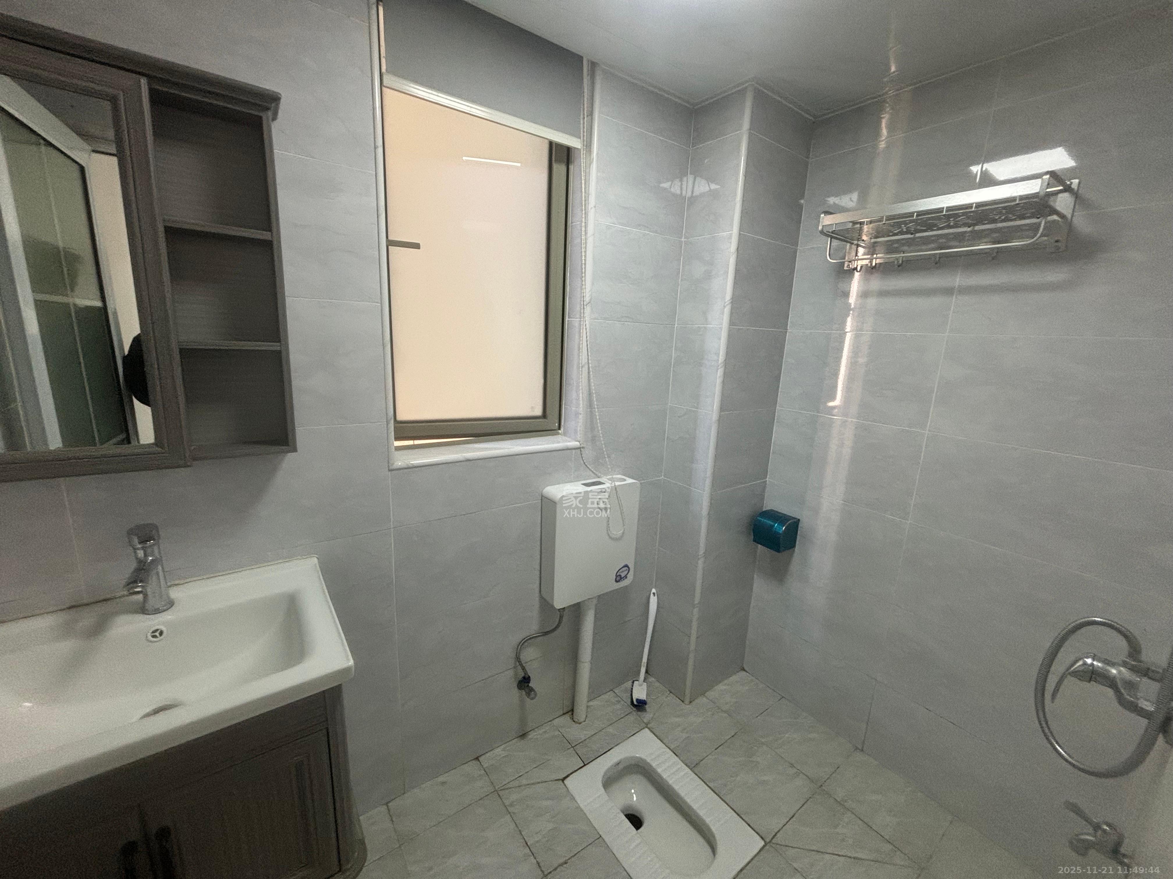 梅溪湖金茂湾  4室2厅2卫    3000.0元/月室内图