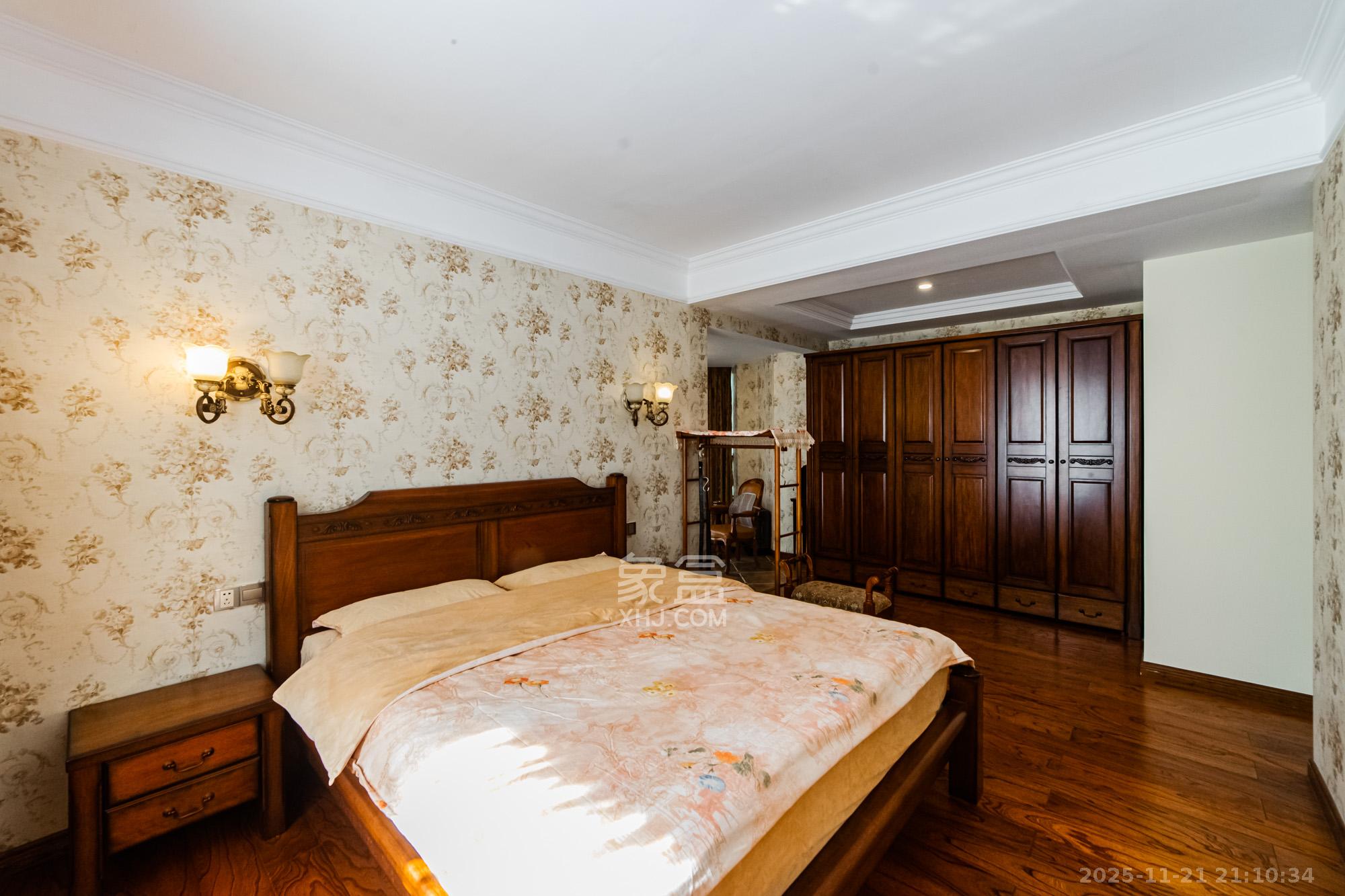 湘江世纪城临江苑 4室2厅2卫 159.0万 湘江世纪城临江苑 4室2厅2卫 159.0万卧室