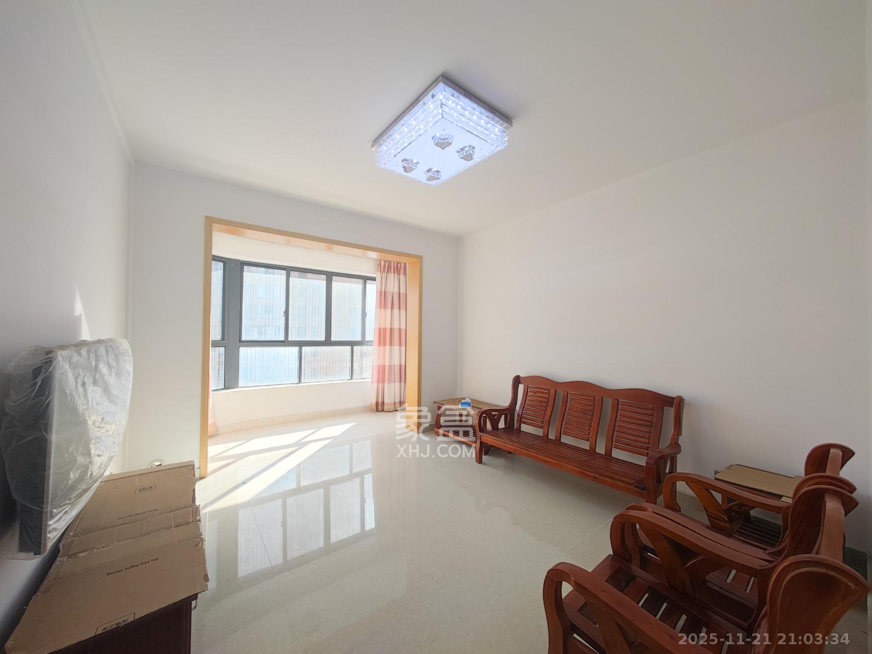 五矿万境水岸一期（万境水岸嘉苑）  2室2厅1卫    114.0万