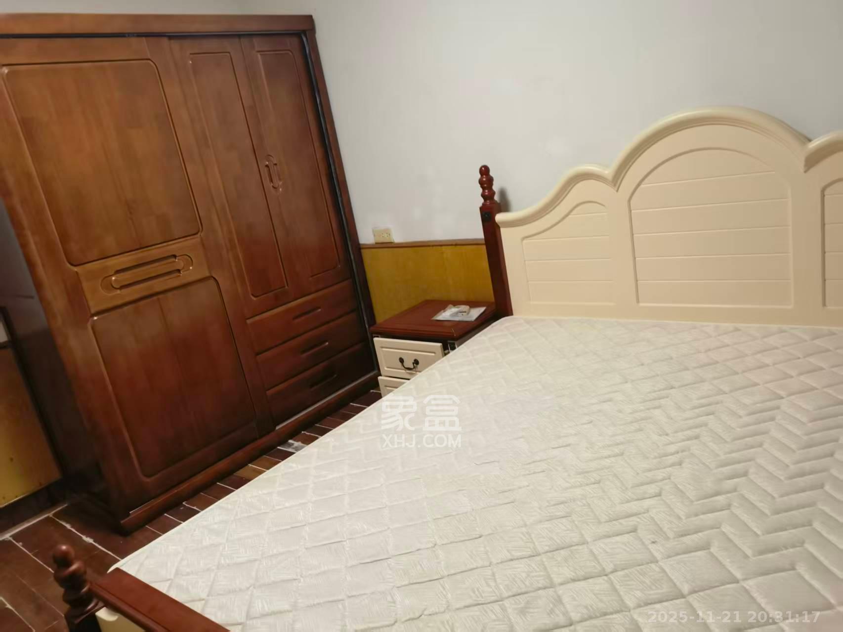 展览馆科协宿舍 3室1厅0卫 2600.0元/月 展览馆科协宿舍 3室1厅0卫 2600.0元/月室内图