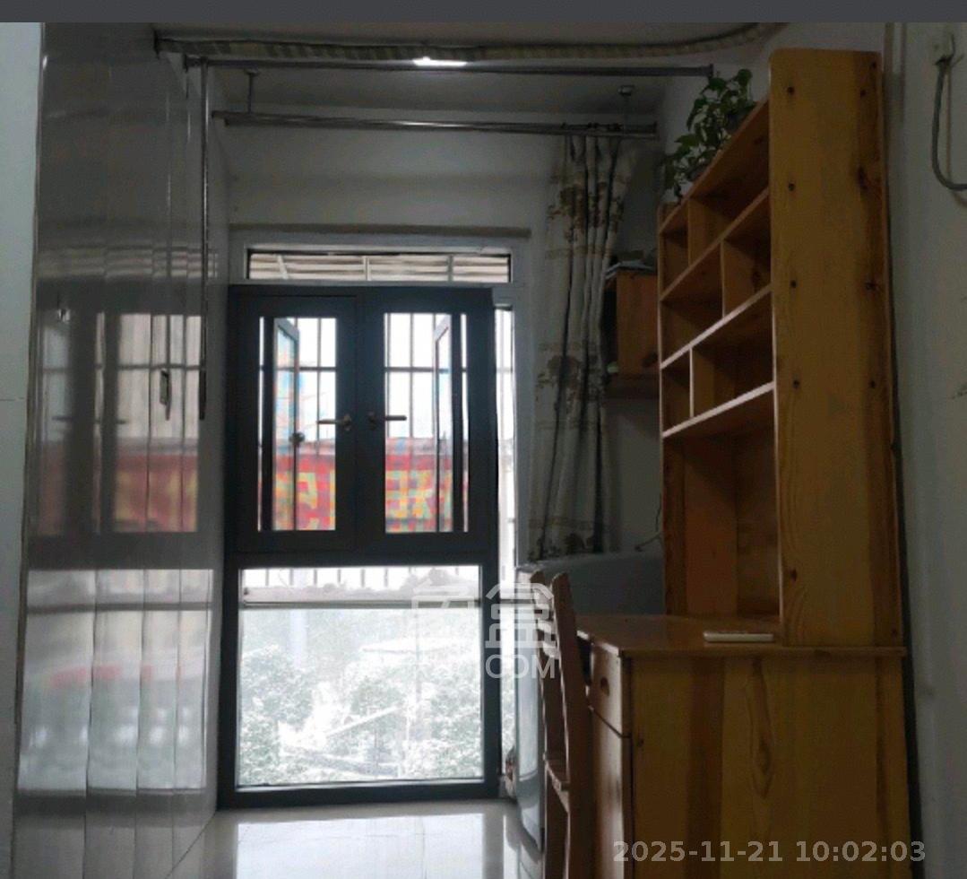 联美品格 1室1厅1卫 1300.0元/月 联美品格 1室1厅1卫 1300.0元/月室内图