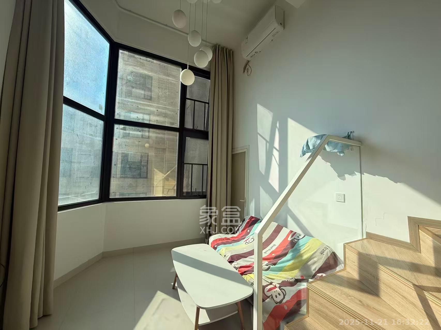 珠江花城好世界 1室0厅0卫 2300.0元/月 珠江花城好世界 1室0厅0卫 2300.0元/月室内图