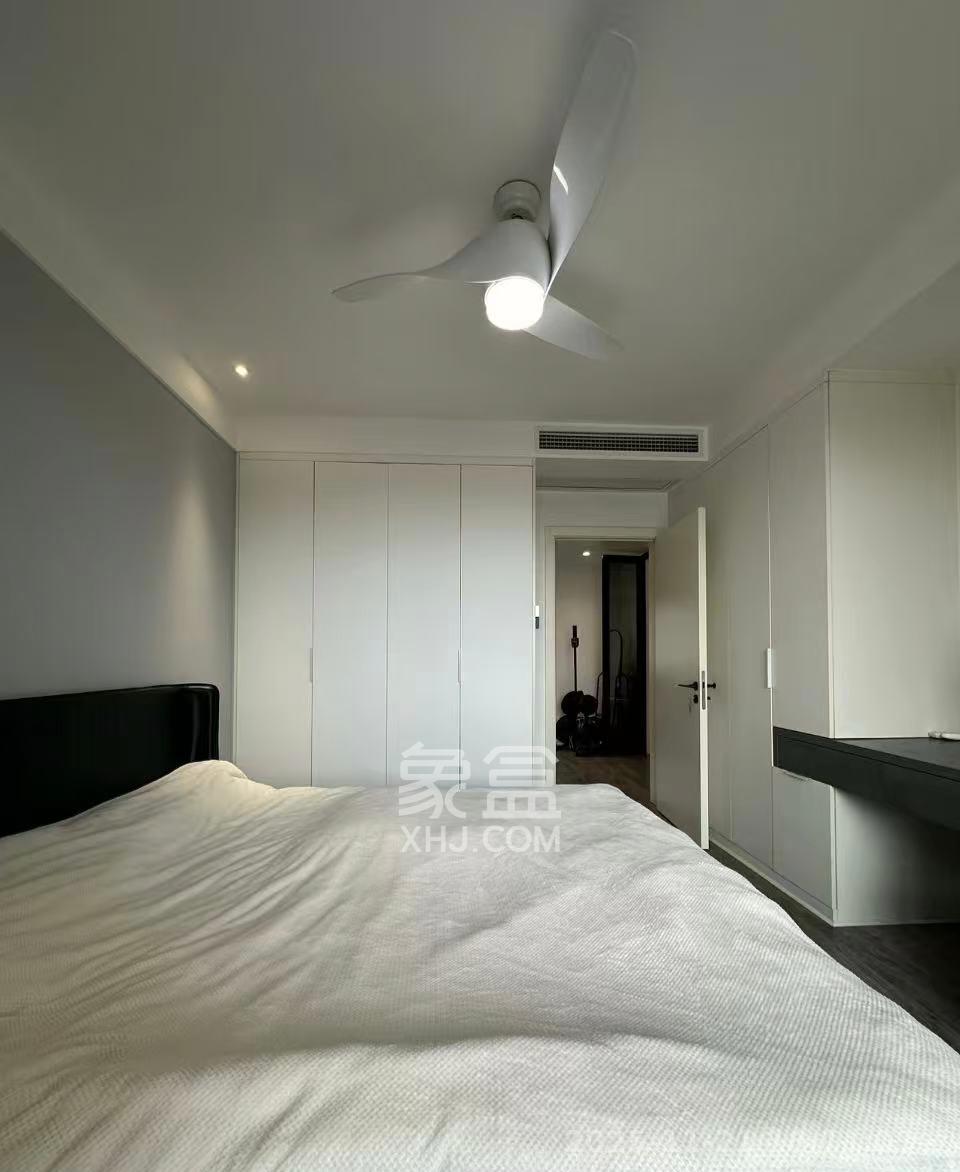 光明E城 1室1厅1卫 4500.0元/月 光明E城 1室1厅1卫 4500.0元/月室内图