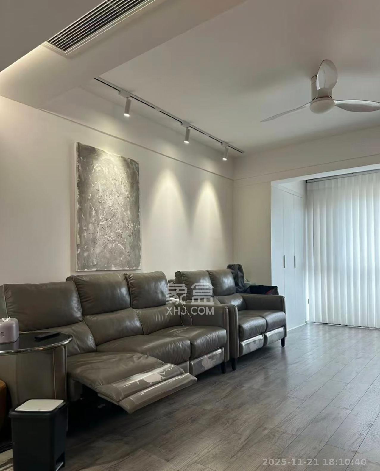 光明E城 1室1厅1卫 4500.0元/月 光明E城 1室1厅1卫 4500.0元/月室内图