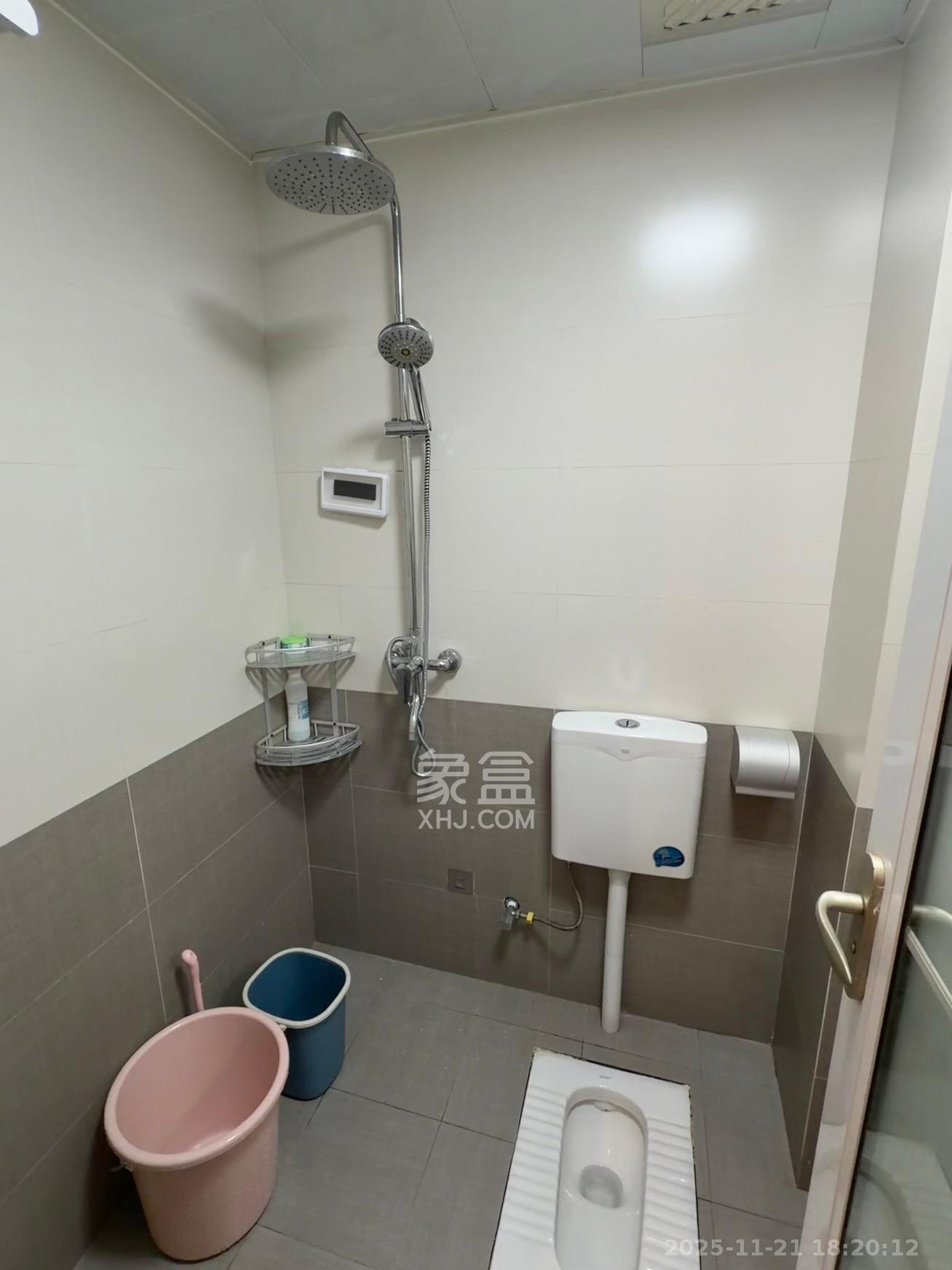 荣悦台  1室1厅1卫    1900.0元/月室内图