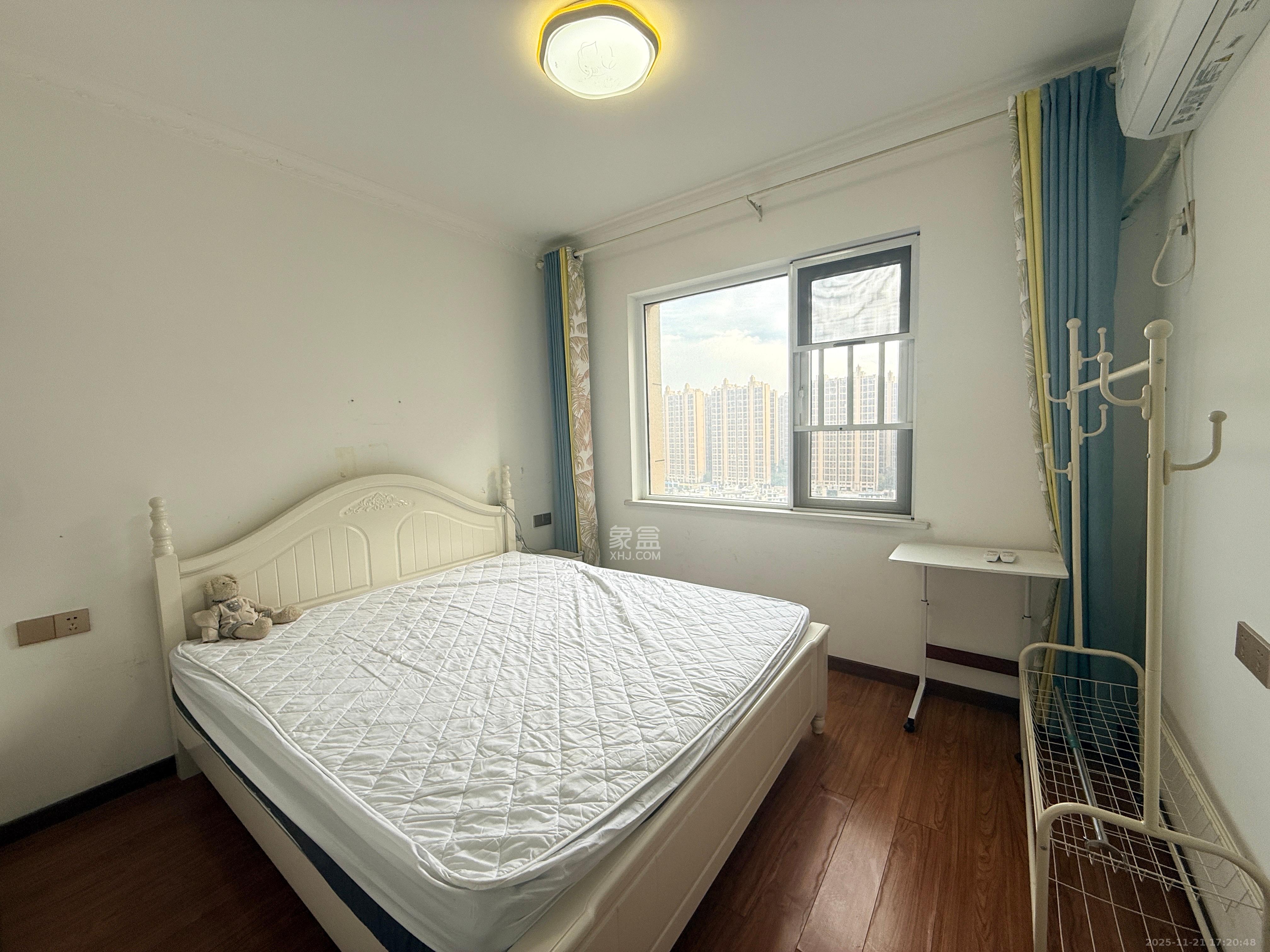 嘉宇银杉(嘉宇西苑) 3室2厅1卫 2050.0元/月 嘉宇银杉(嘉宇西苑) 3室2厅1卫 2050.0元/月室内图