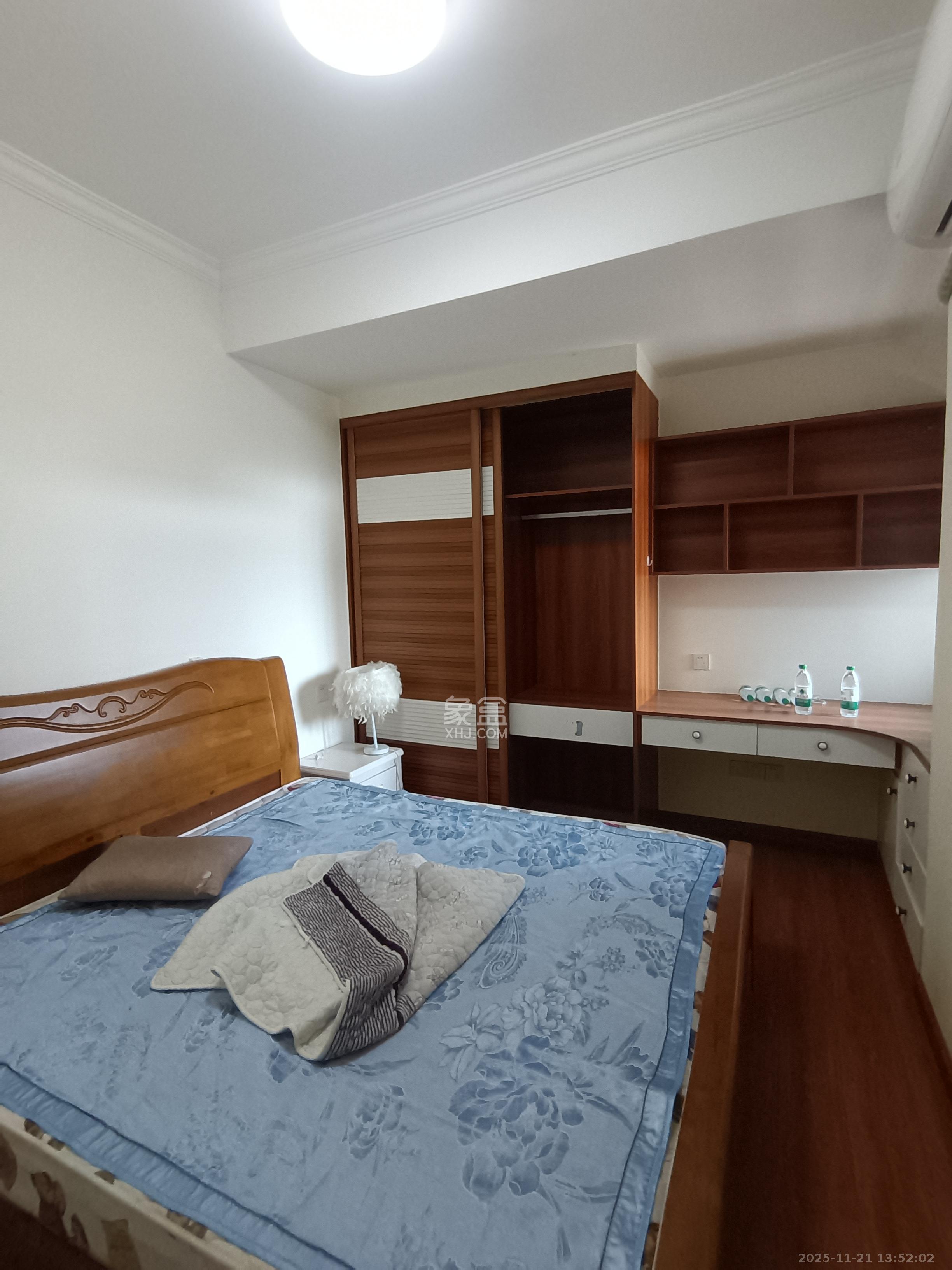 才子城  3室2厅1卫    1600.0元/月室内图