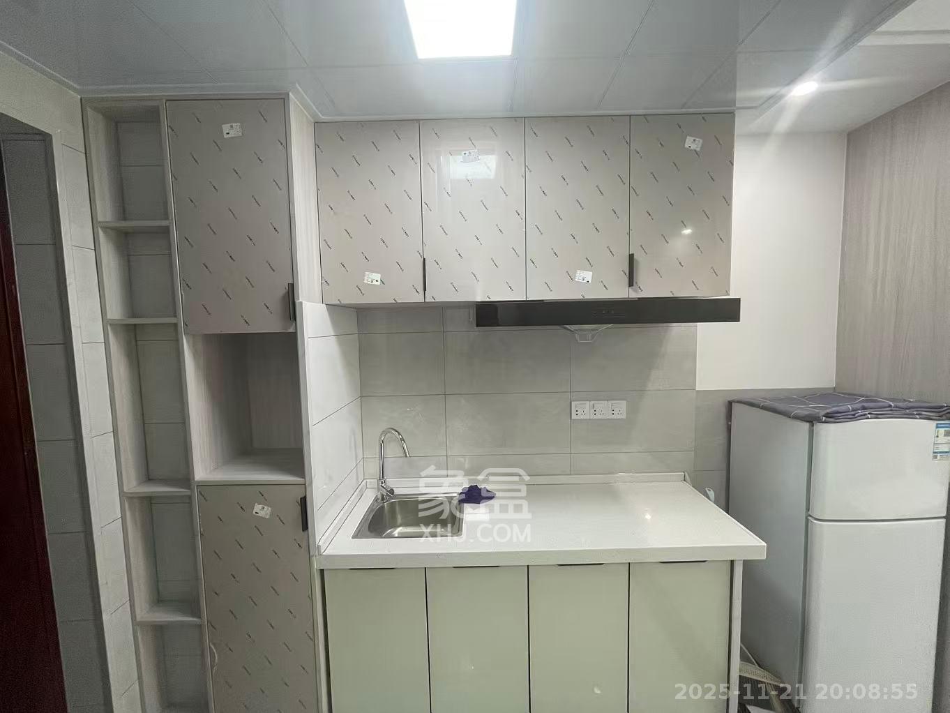 保利海德公园 1室1厅1卫 1500.0元/月 保利海德公园 1室1厅1卫 1500.0元/月室内图