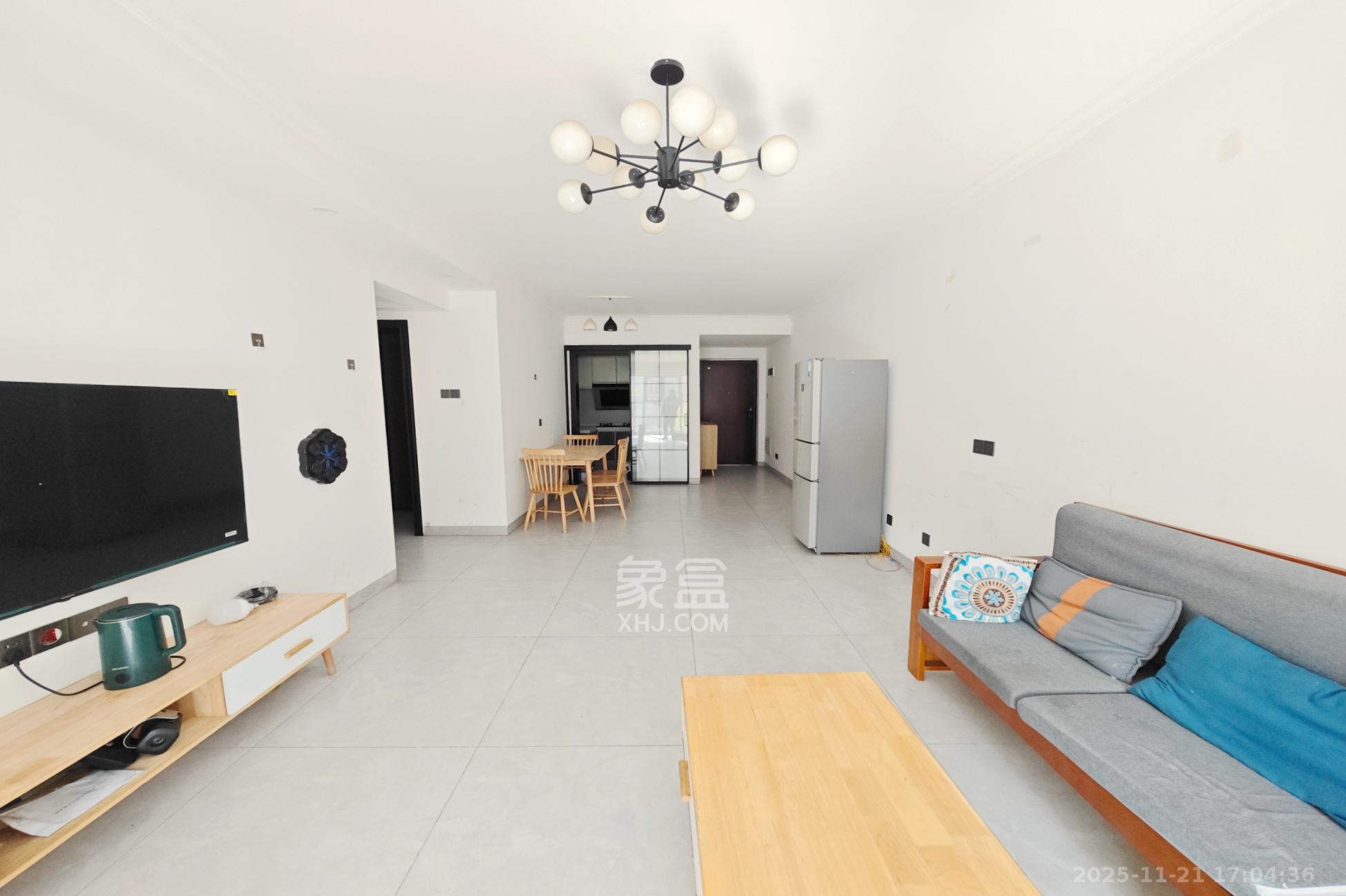 国欣向荣府  4室2厅1卫    129.0万