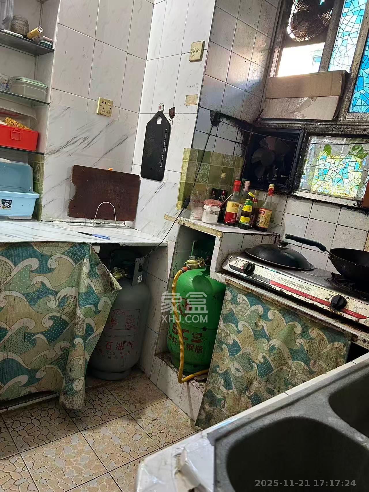 牛婆塘社区 2室1厅1卫 1400.0元/月 牛婆塘社区 2室1厅1卫 1400.0元/月室内图