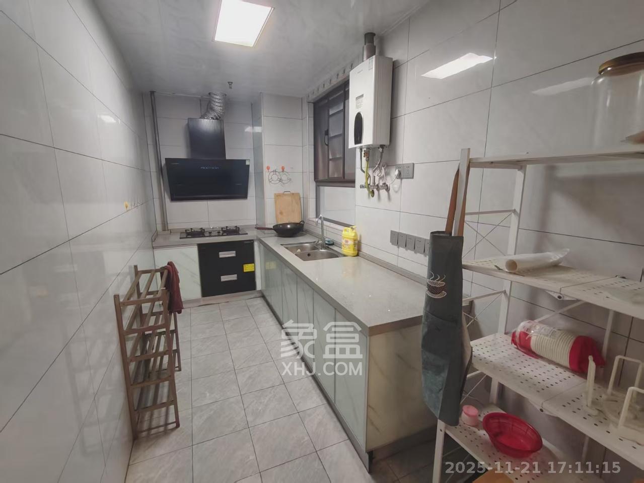 佳兆业云顶梅溪湖（佳兆业梅溪荟）  4室2厅2卫    3000.0元/月室内图