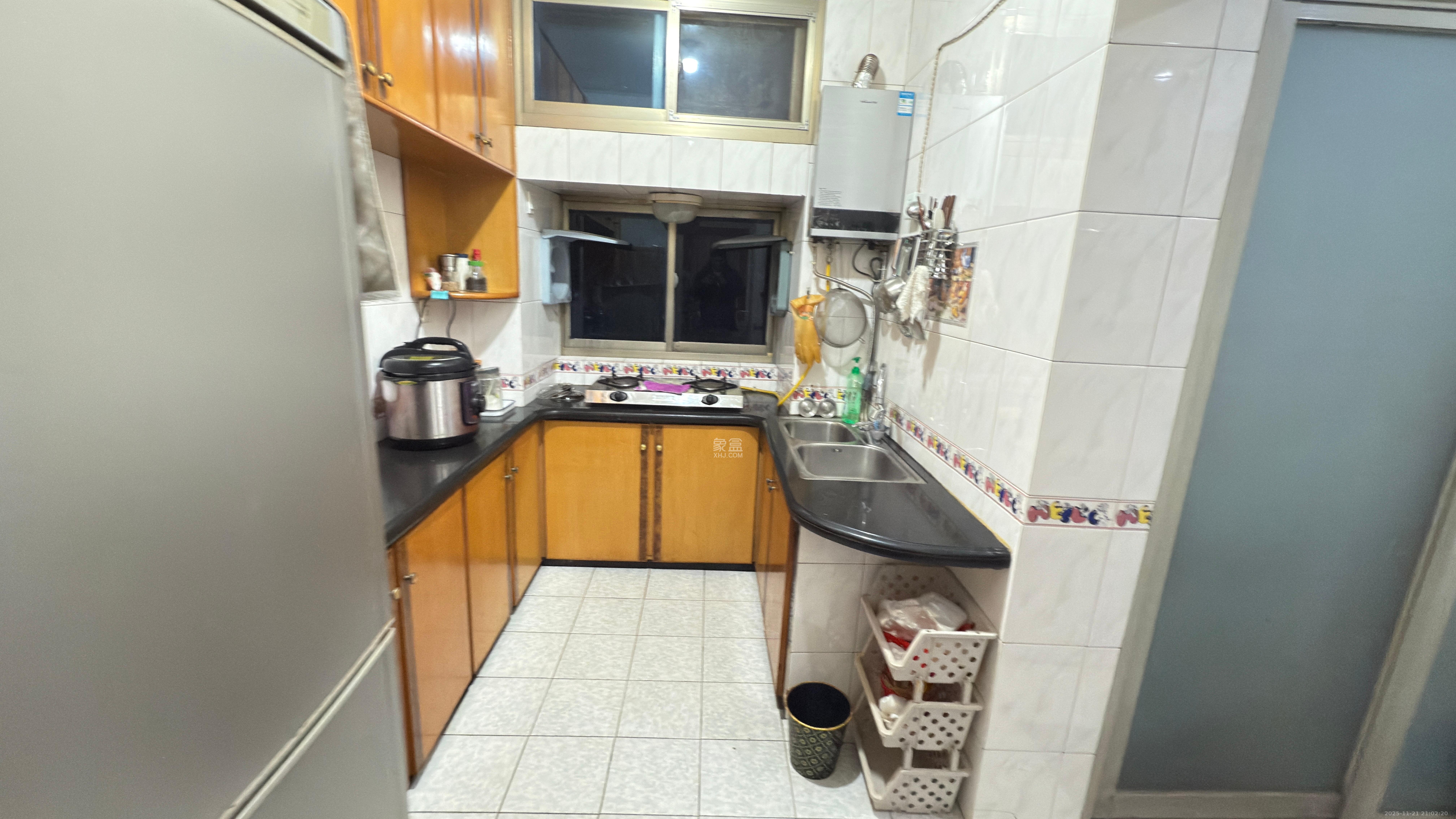 葩塘小区 2室2厅1卫 16.8万 葩塘小区 2室2厅1卫 16.8万客厅